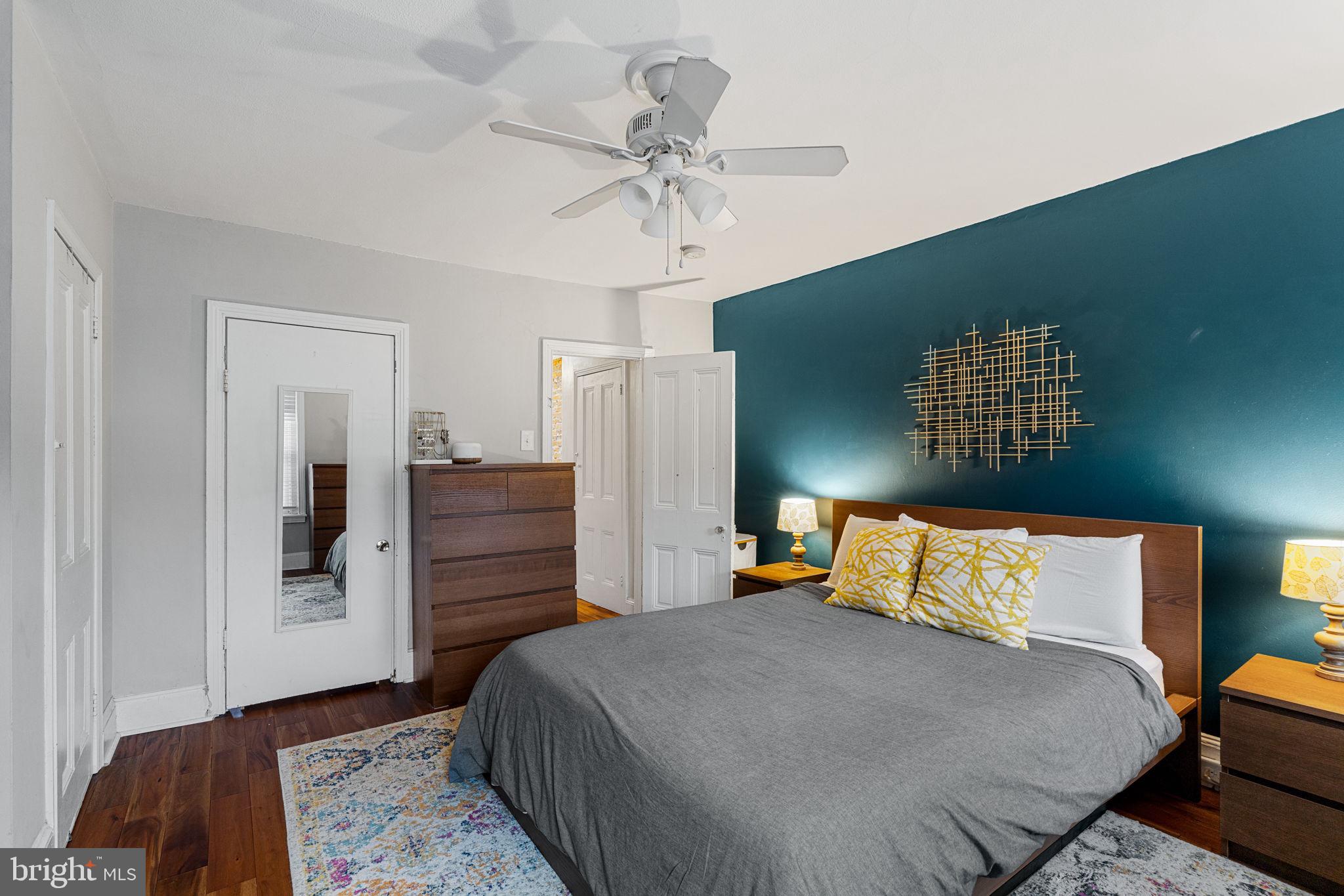 PHILADELPHIA - Residential