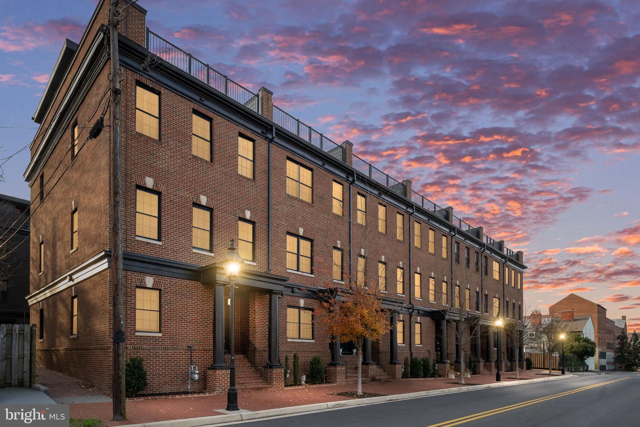 Fredericksburg, Virginia 22401, United States, 4 Bedrooms Bedrooms, ,5 BathroomsBathrooms,Residential,Coming Soon,244672