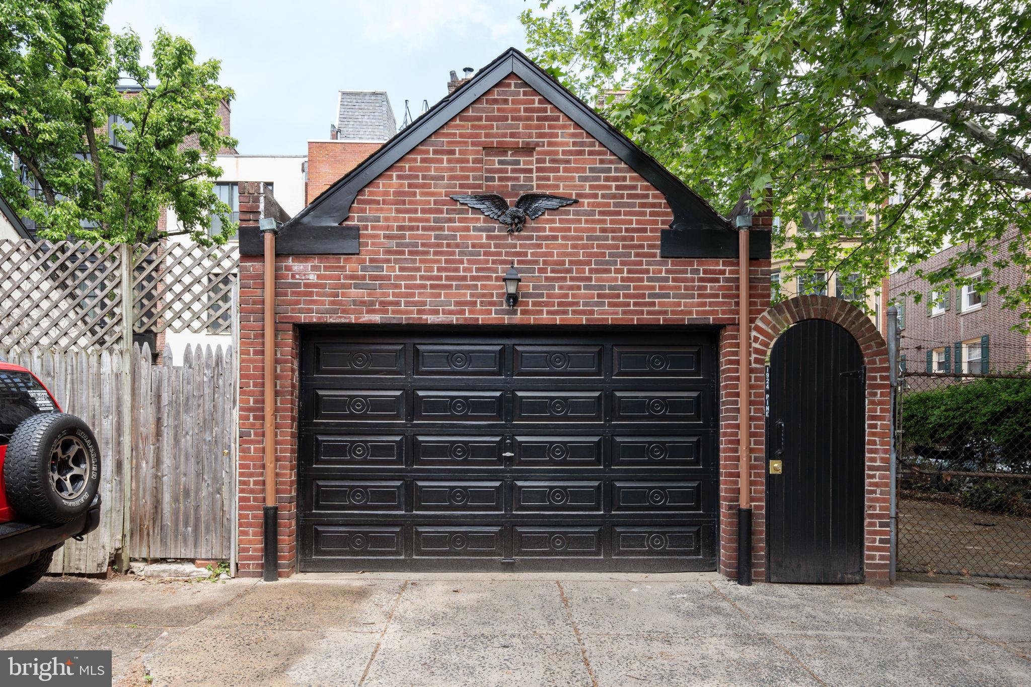 RITTENHOUSE SQUARE - Residential