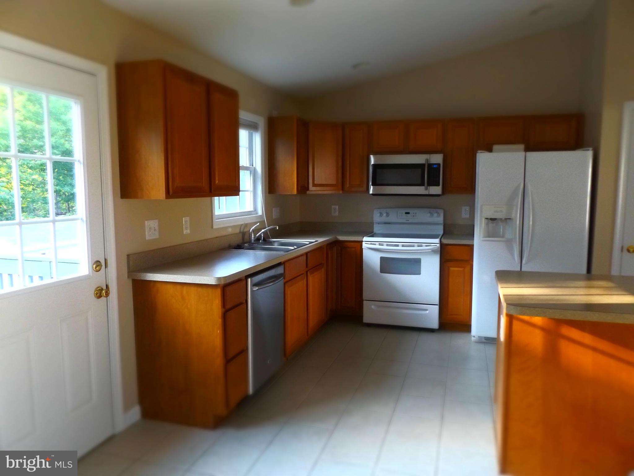 INWOOD VILLAGE - Residential