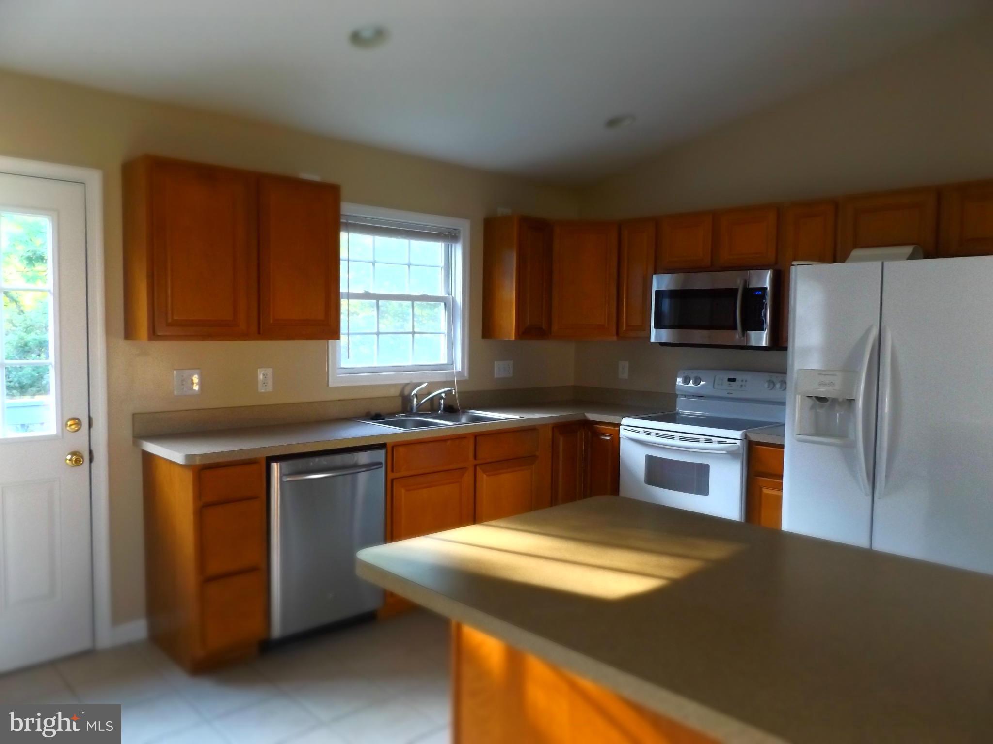 INWOOD VILLAGE - Residential