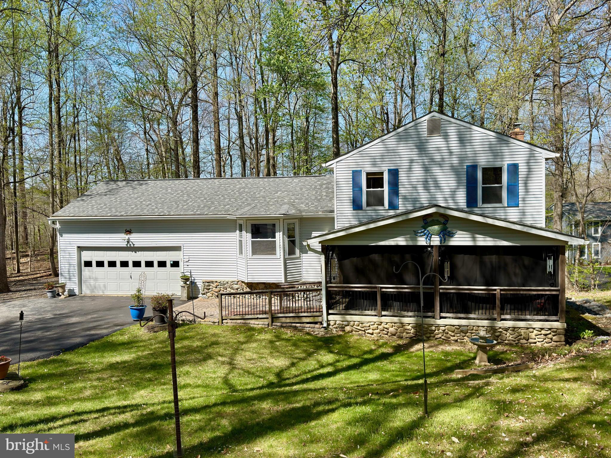 LAKE KARYLBROOK - Residential