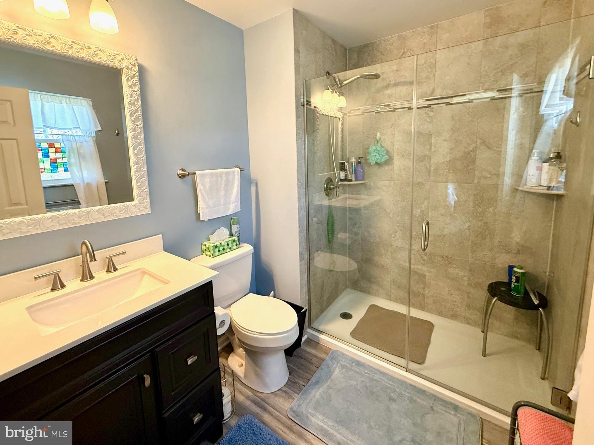 LAKE KARYLBROOK - Residential