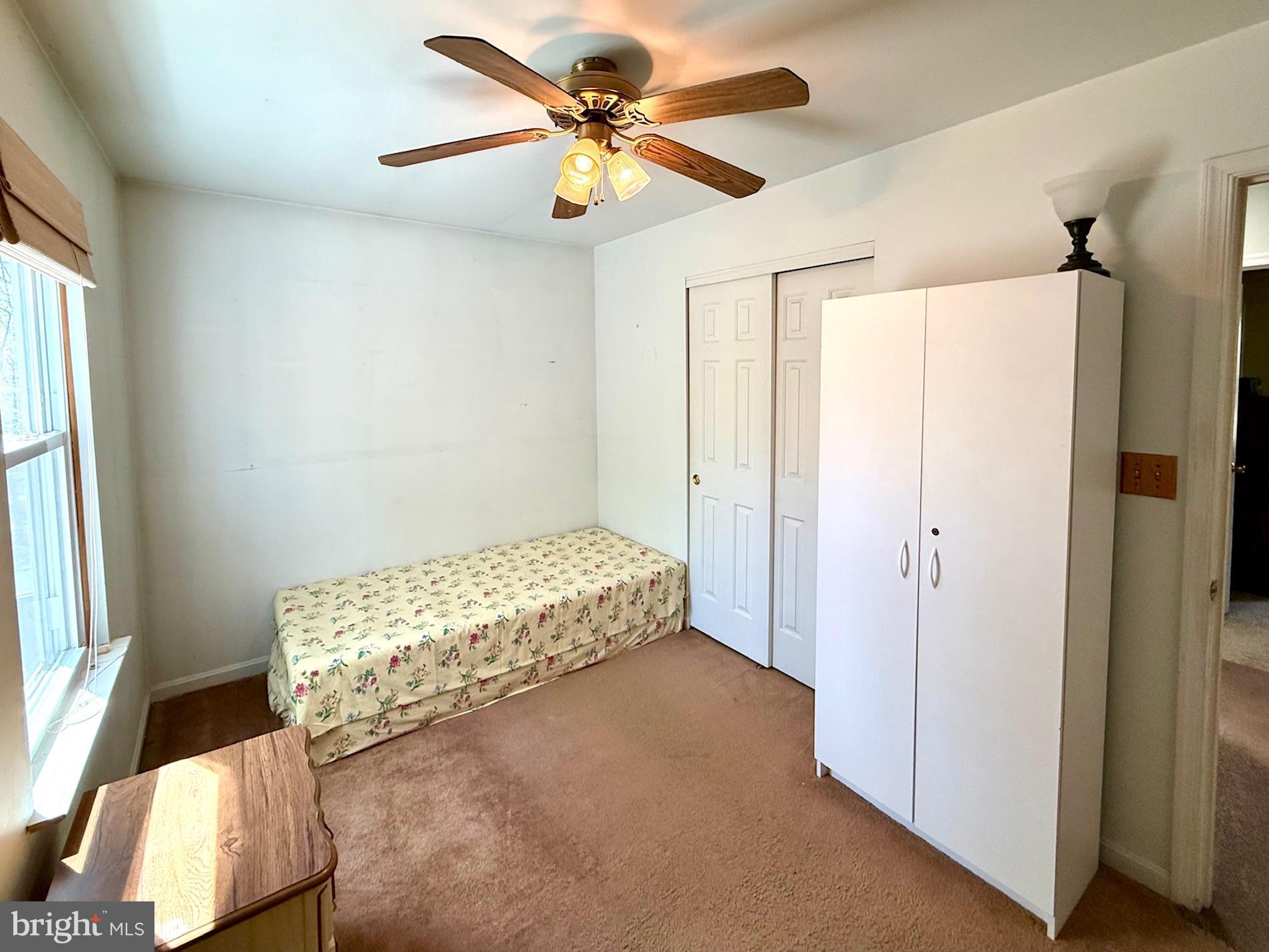 LAKE KARYLBROOK - Residential