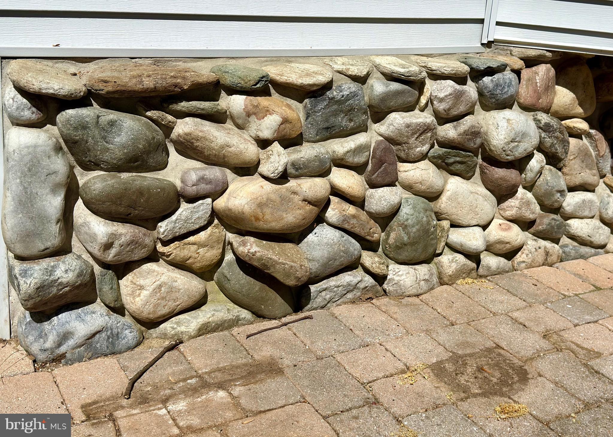 LAKE KARYLBROOK - Residential