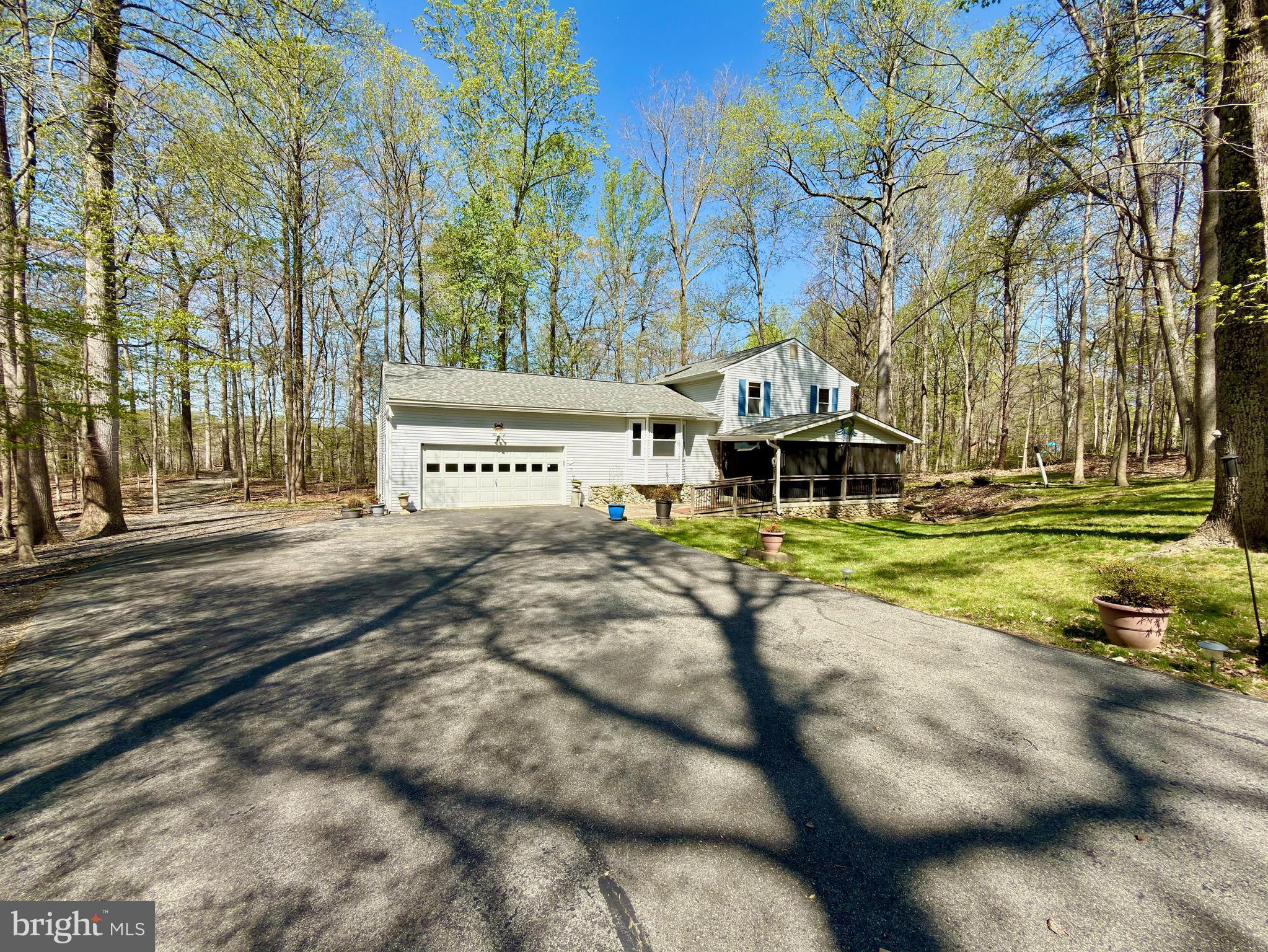 LAKE KARYLBROOK - Residential