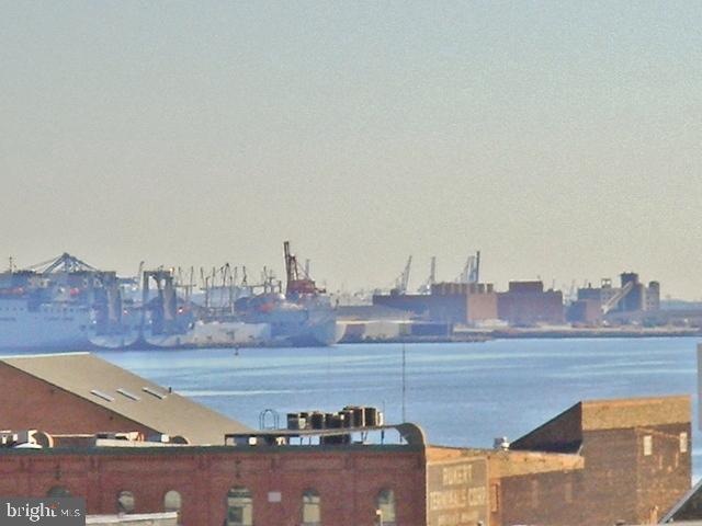 FELLS POINT HISTORIC DISTRICT - Residential Lease