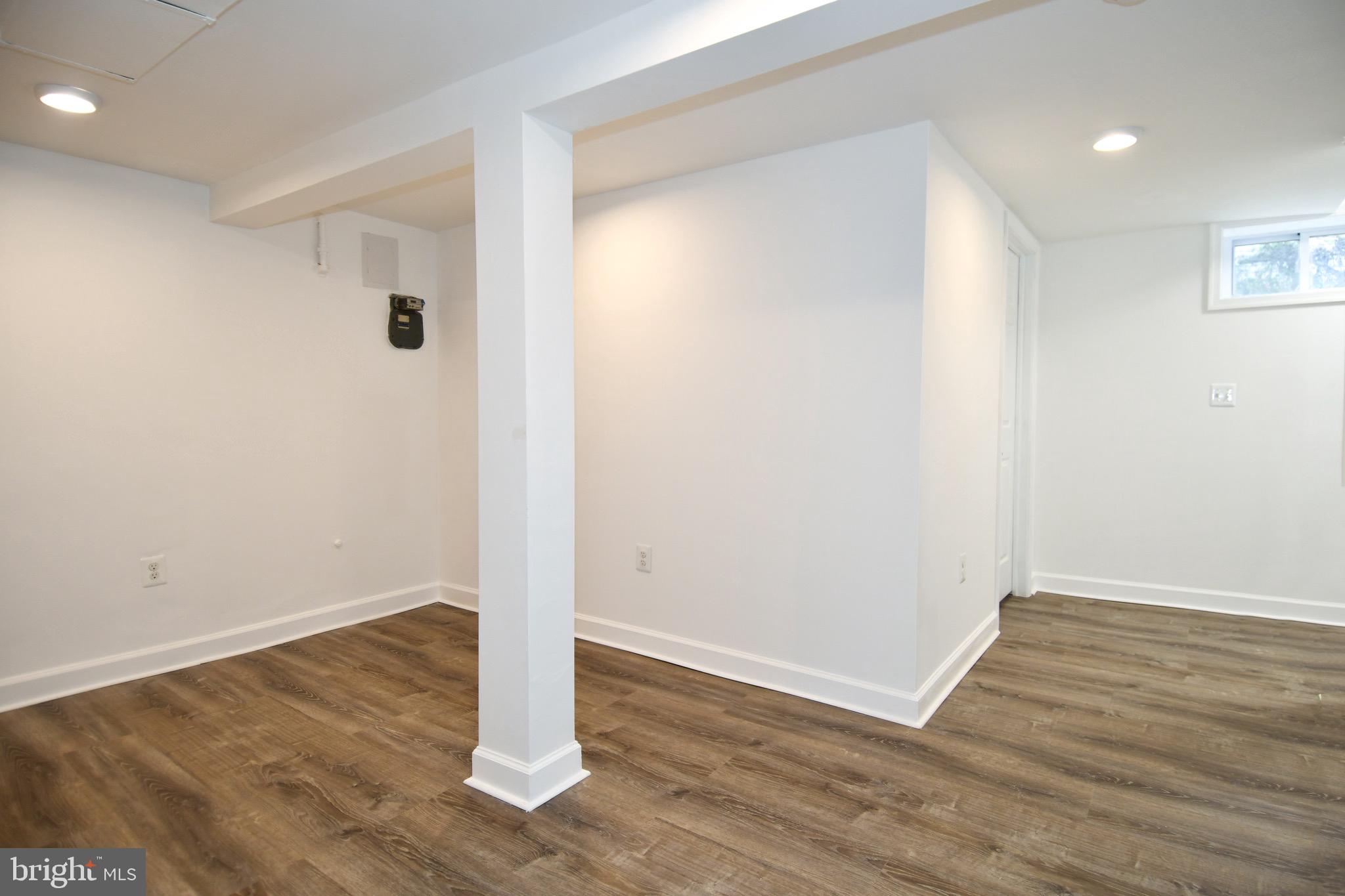 HOLLYWOOD - Residential