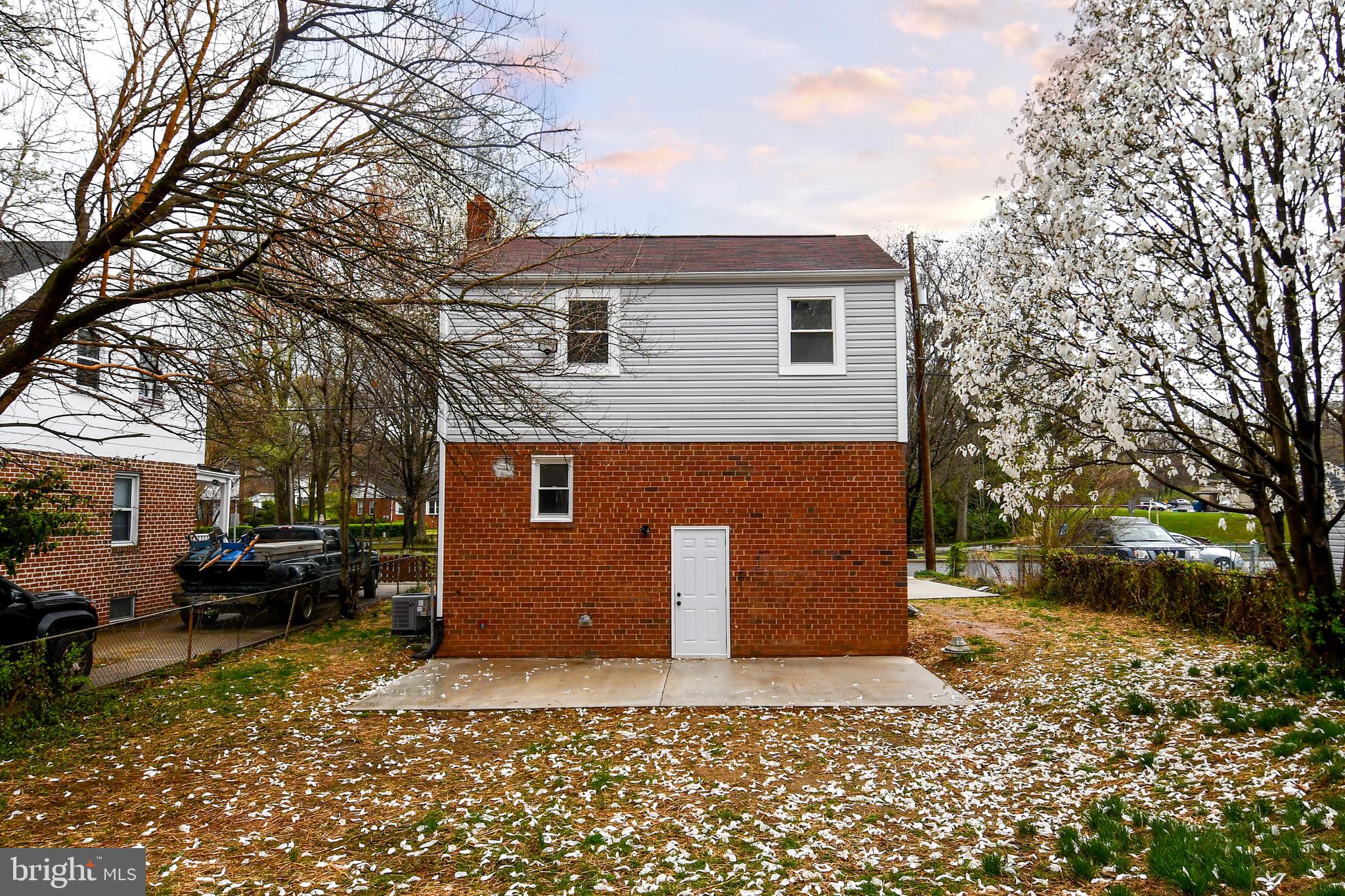 HOLLYWOOD - Residential