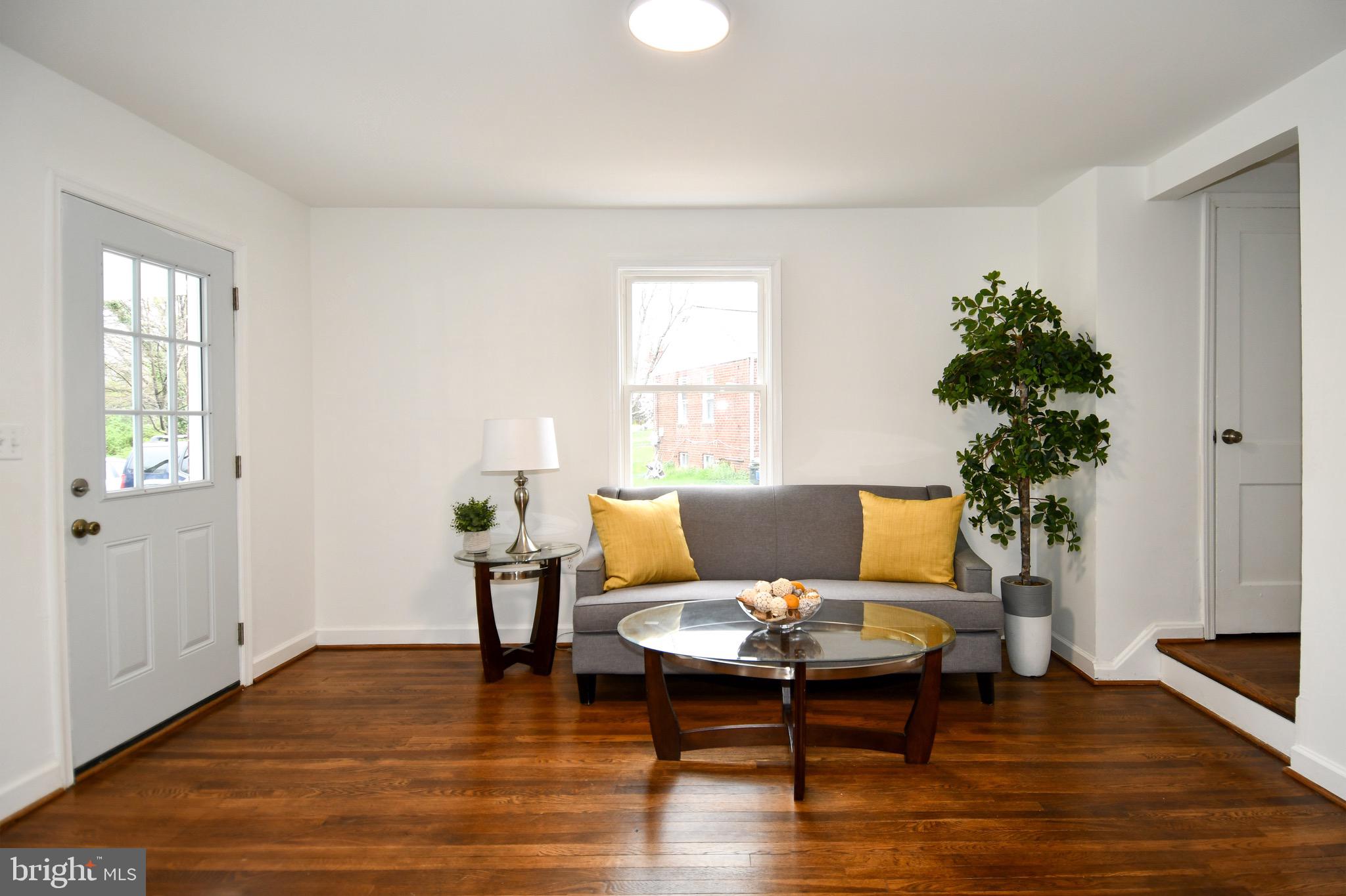 HOLLYWOOD - Residential