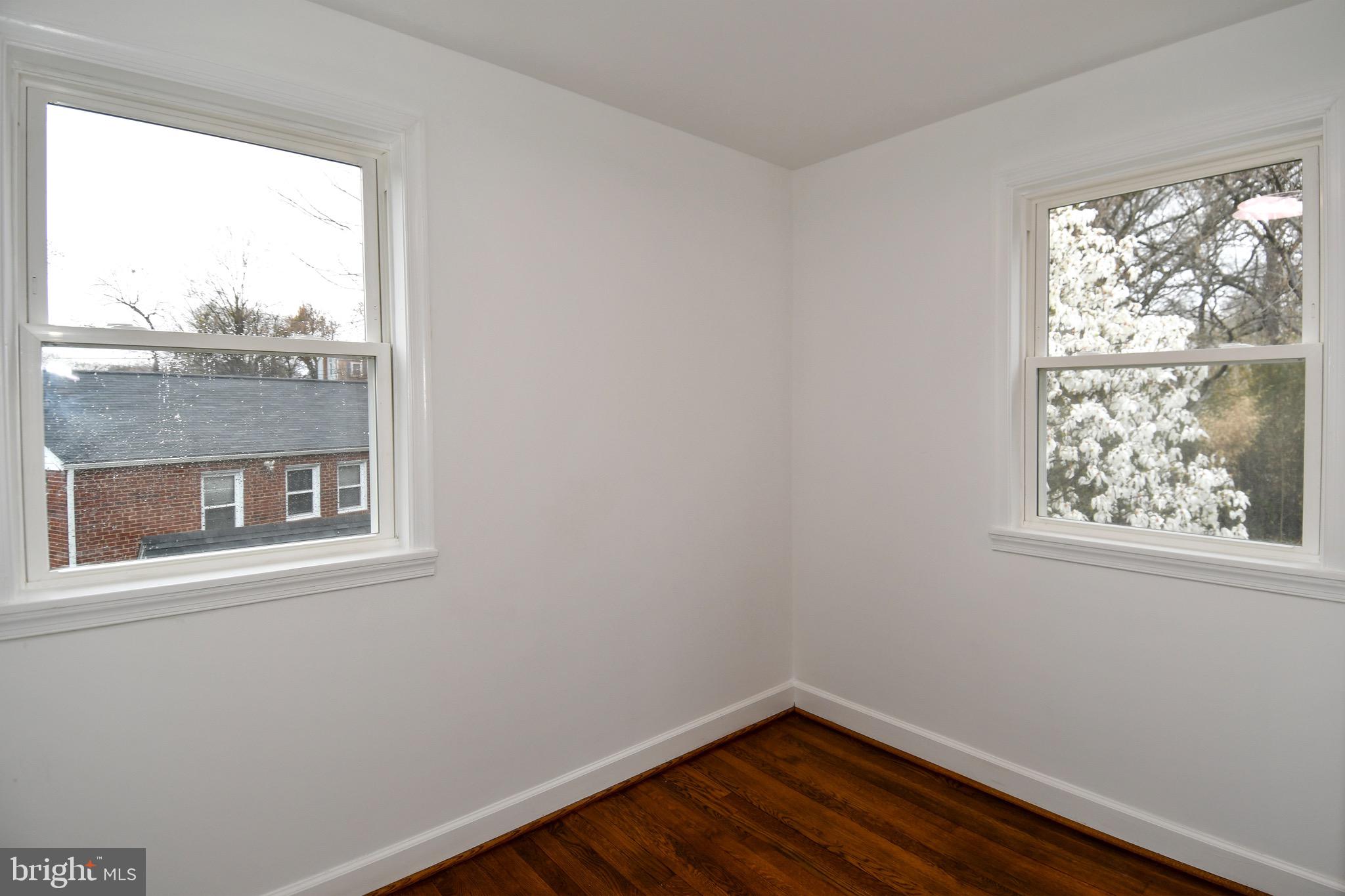 HOLLYWOOD - Residential