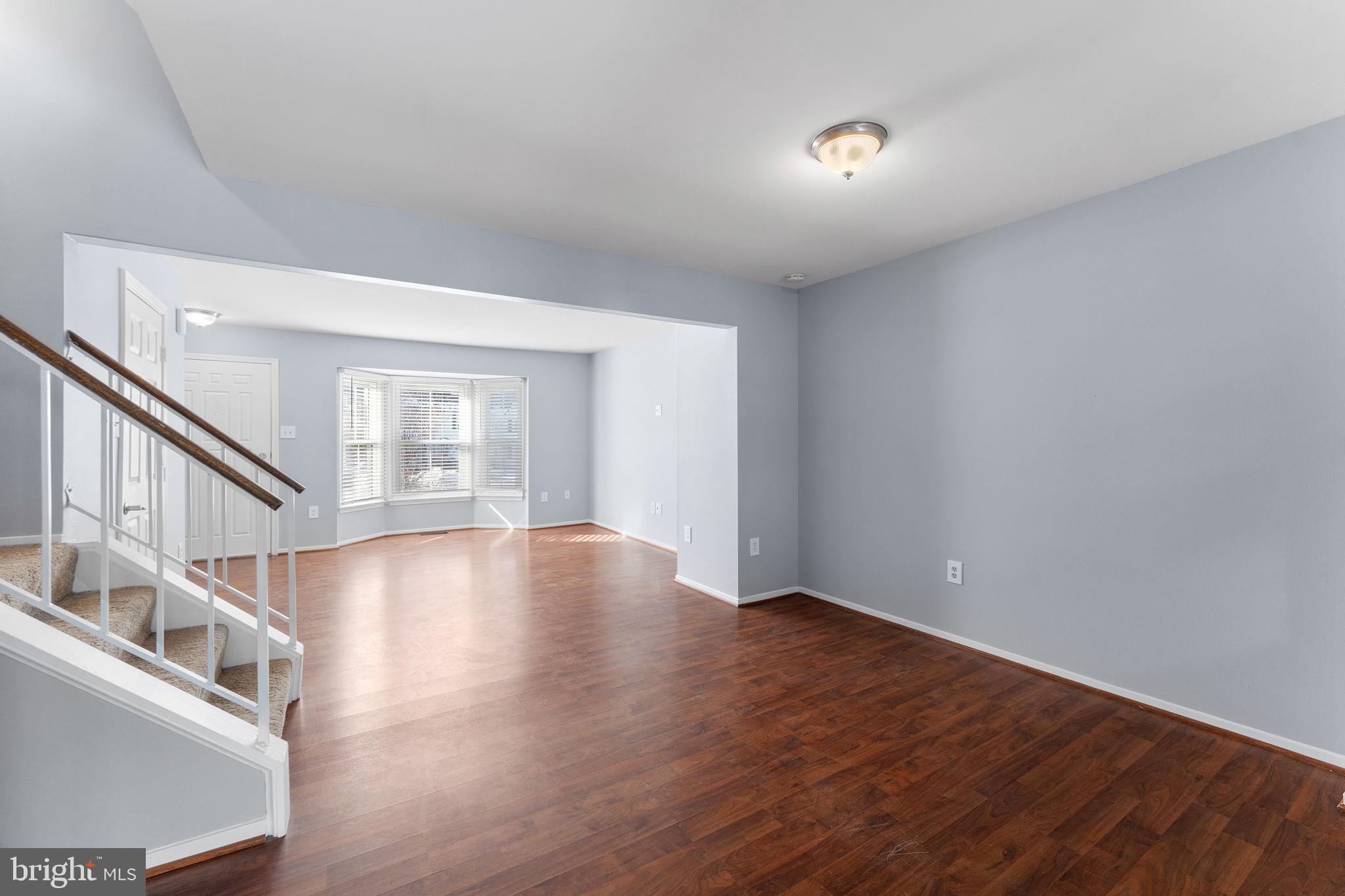 LAKE RIDGE - Residential