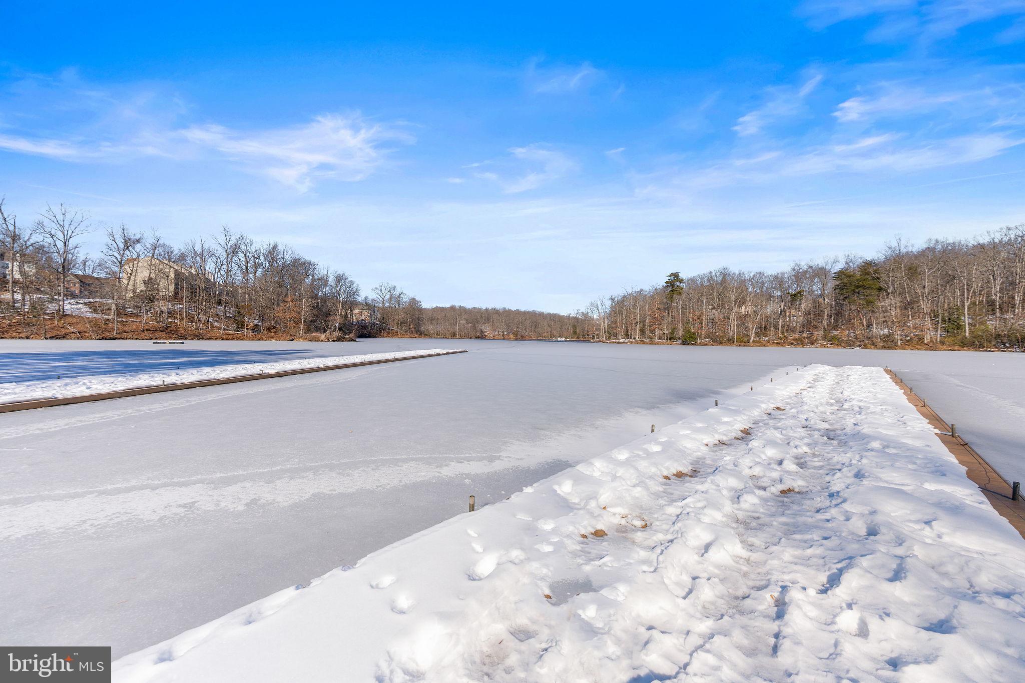 LAKE RIDGE - Residential