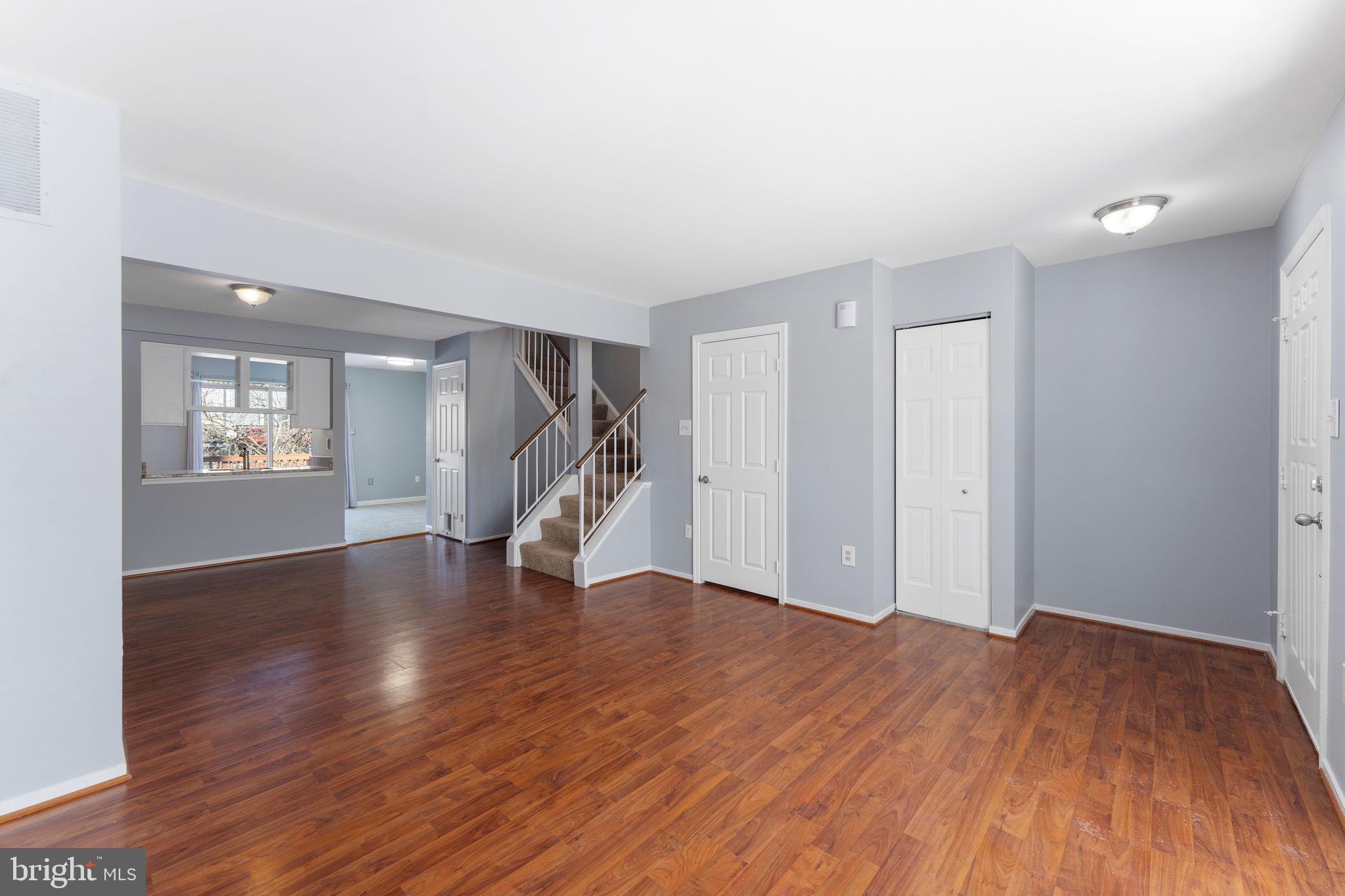 LAKE RIDGE - Residential