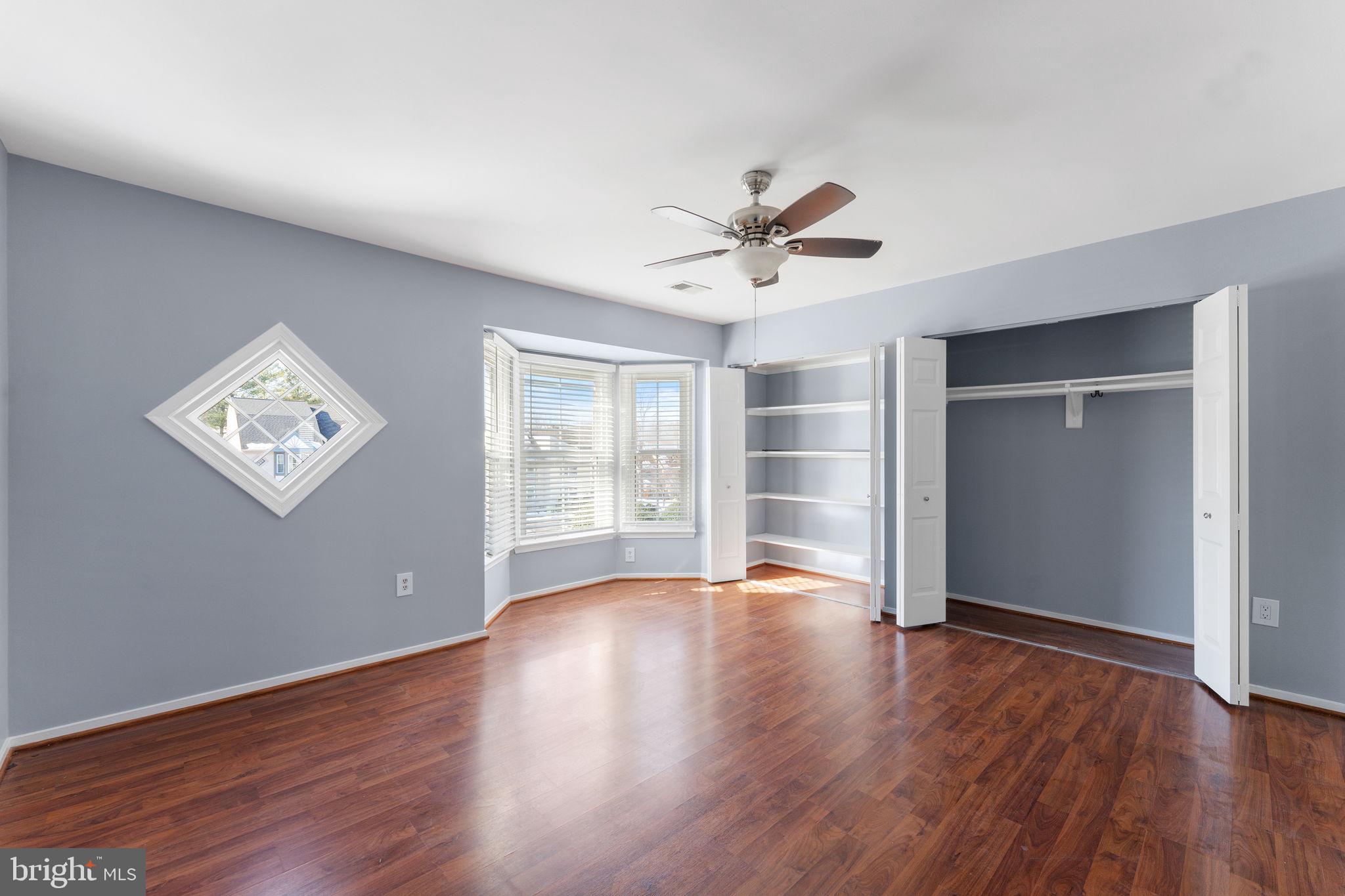 LAKE RIDGE - Residential