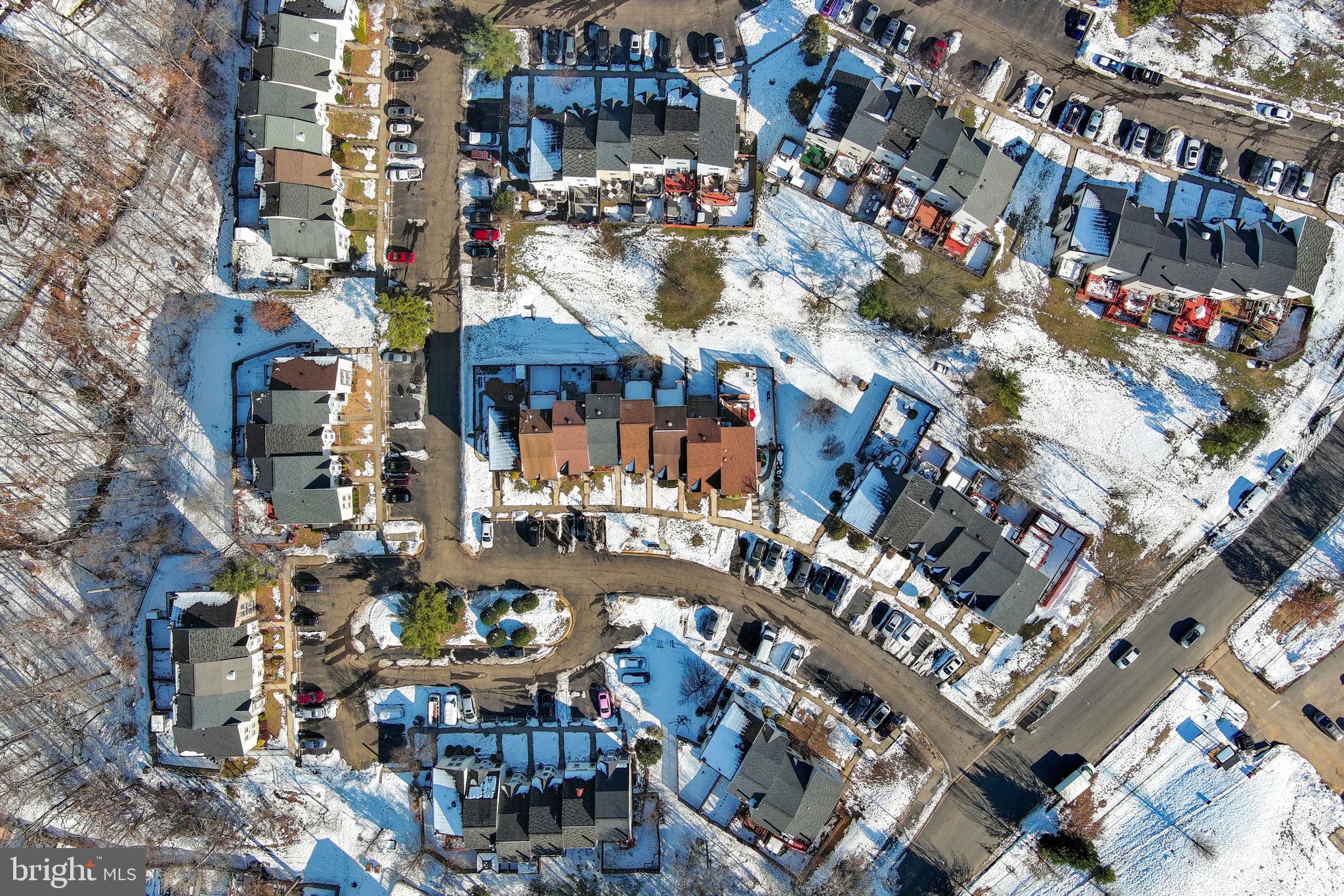 LAKE RIDGE - Residential