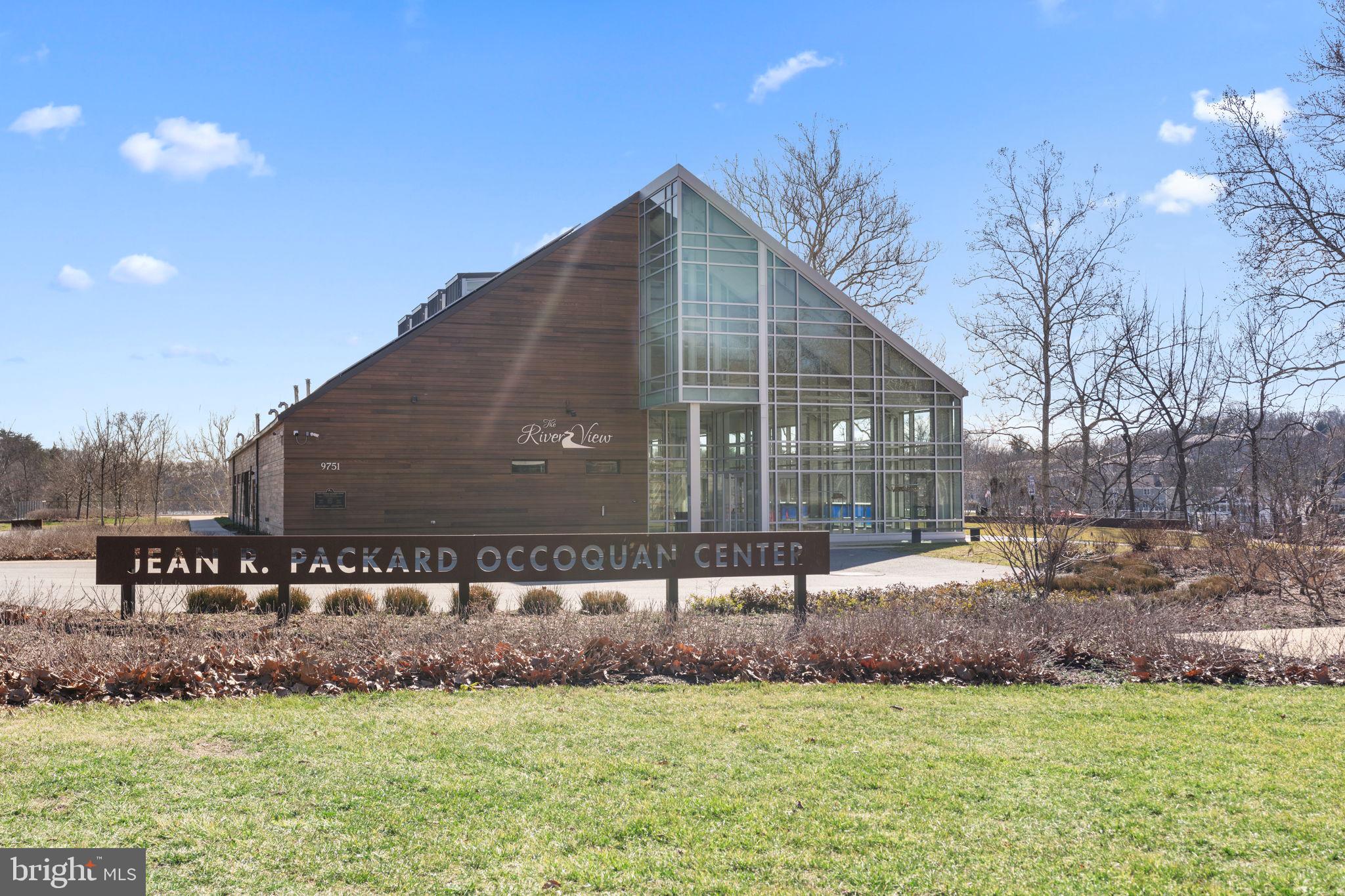 LAKE RIDGE - Residential