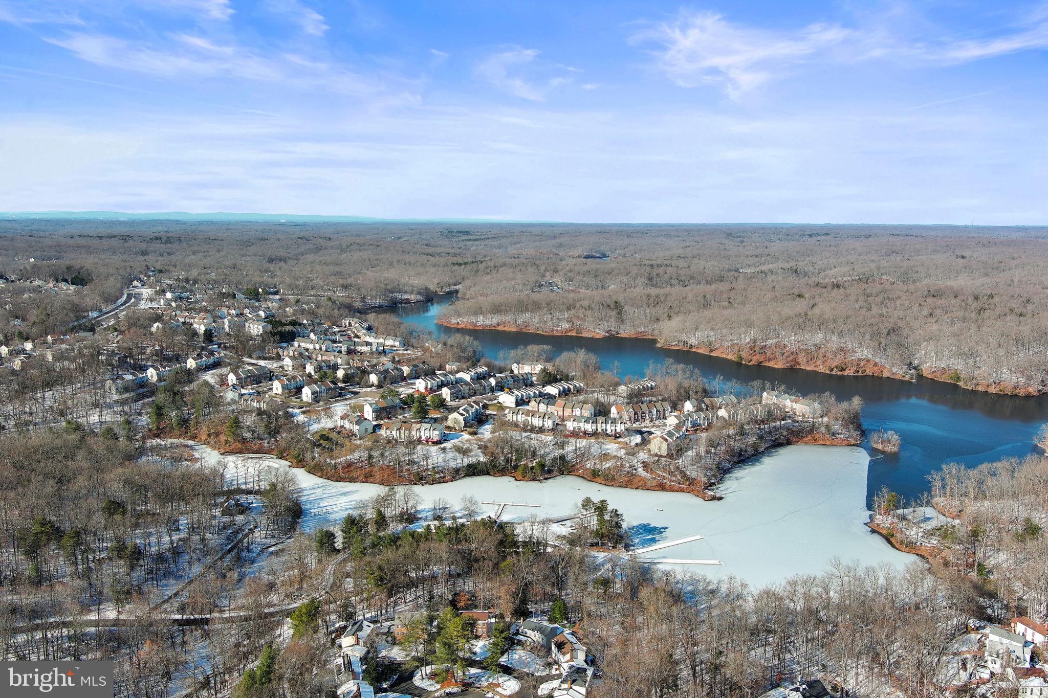 LAKE RIDGE - Residential