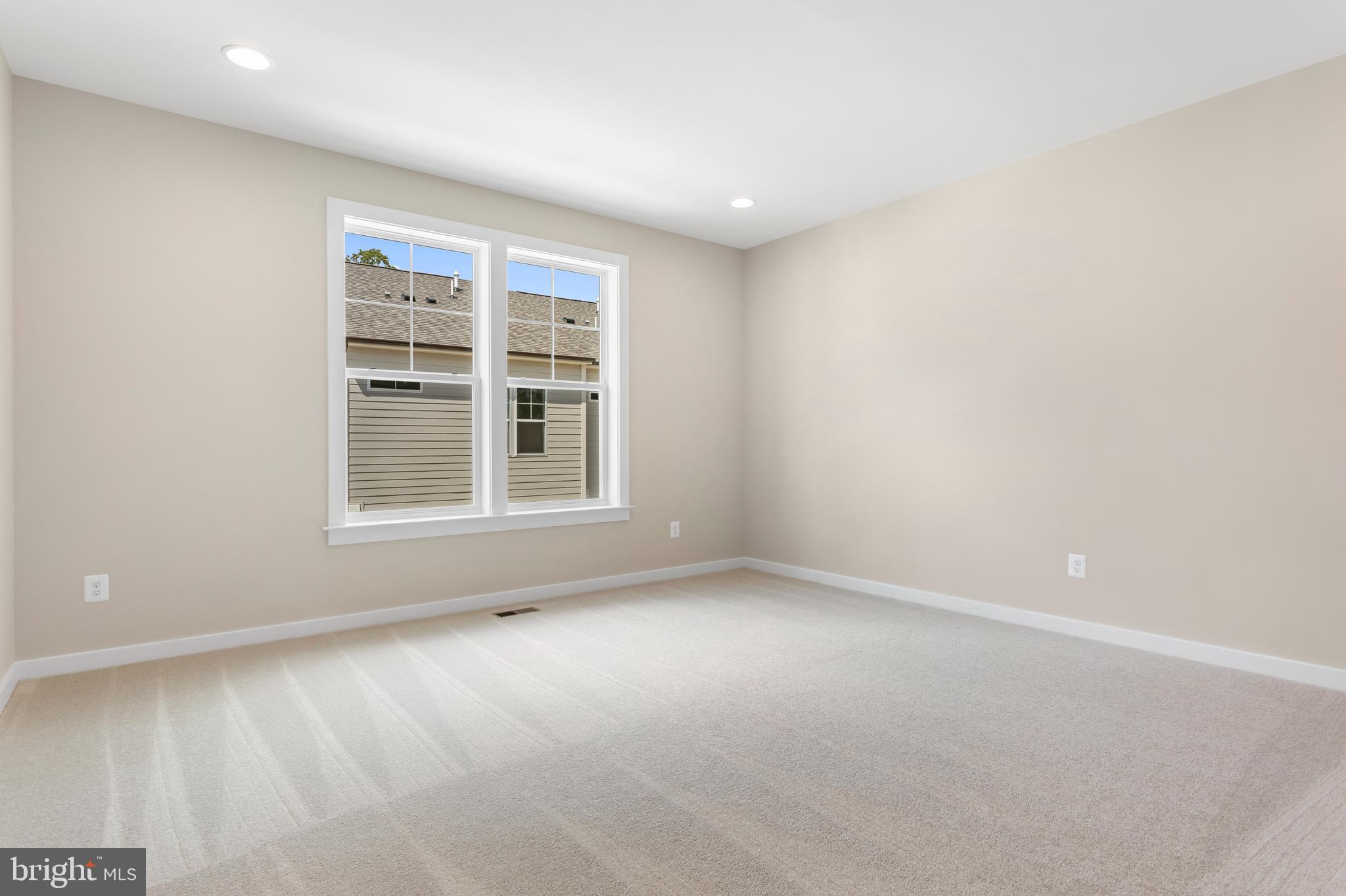 HIGHLANDER PARK - Residential