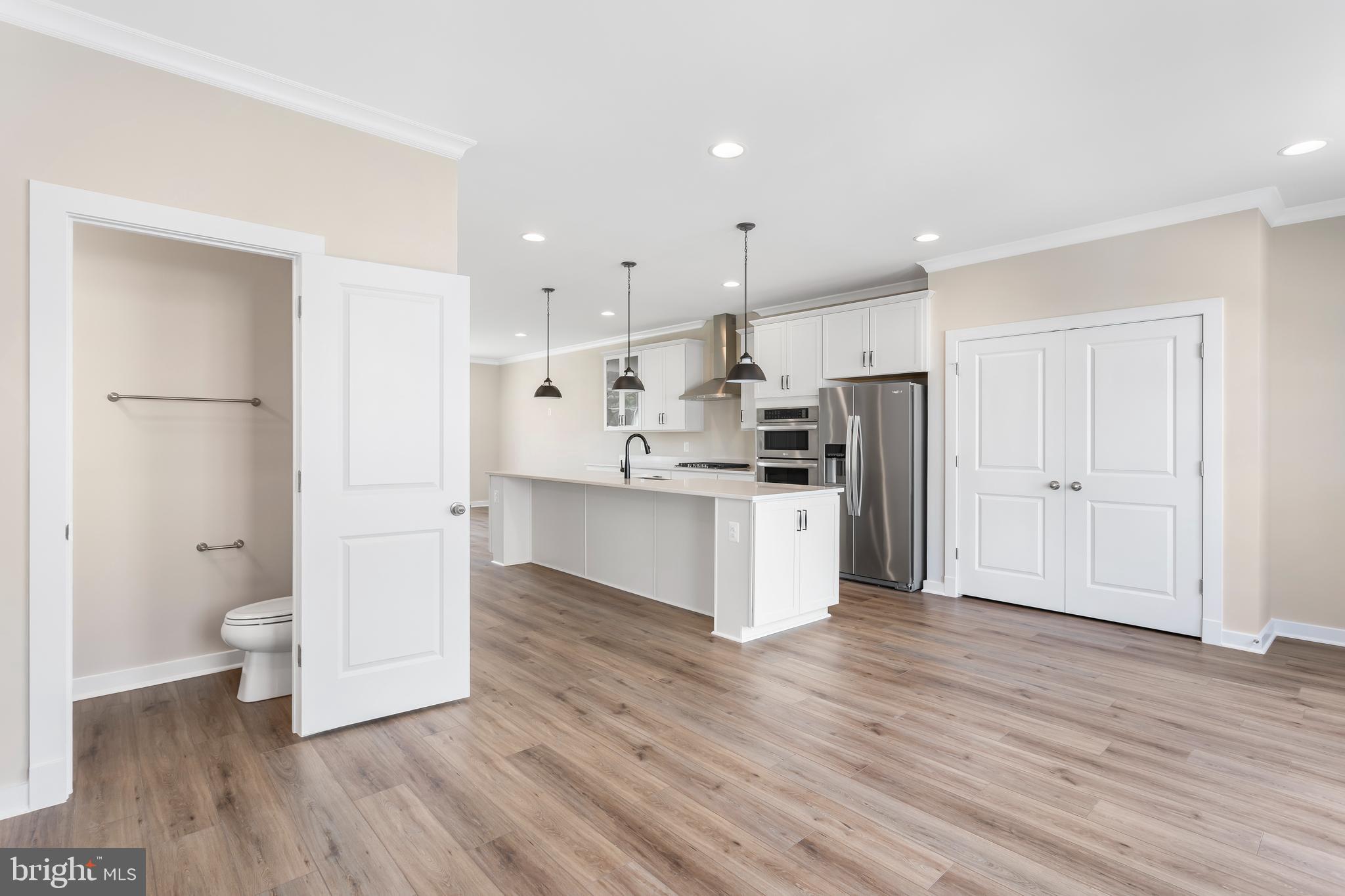 HIGHLANDER PARK - Residential