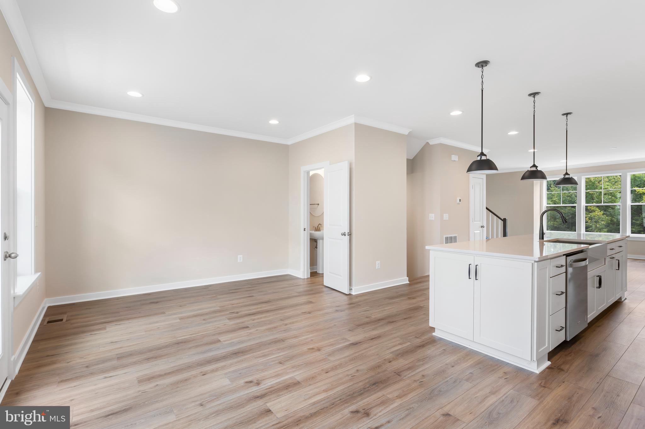 HIGHLANDER PARK - Residential