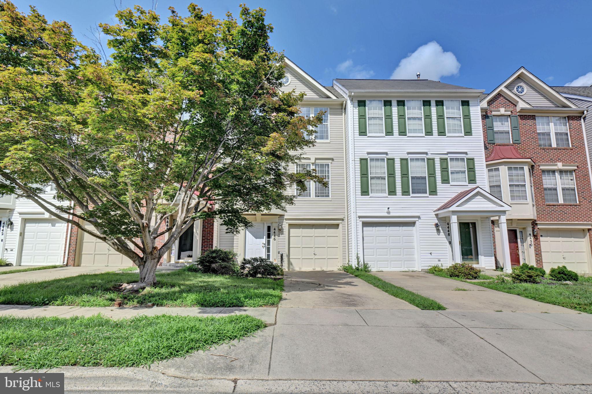 4446 SWINDON TERRACE