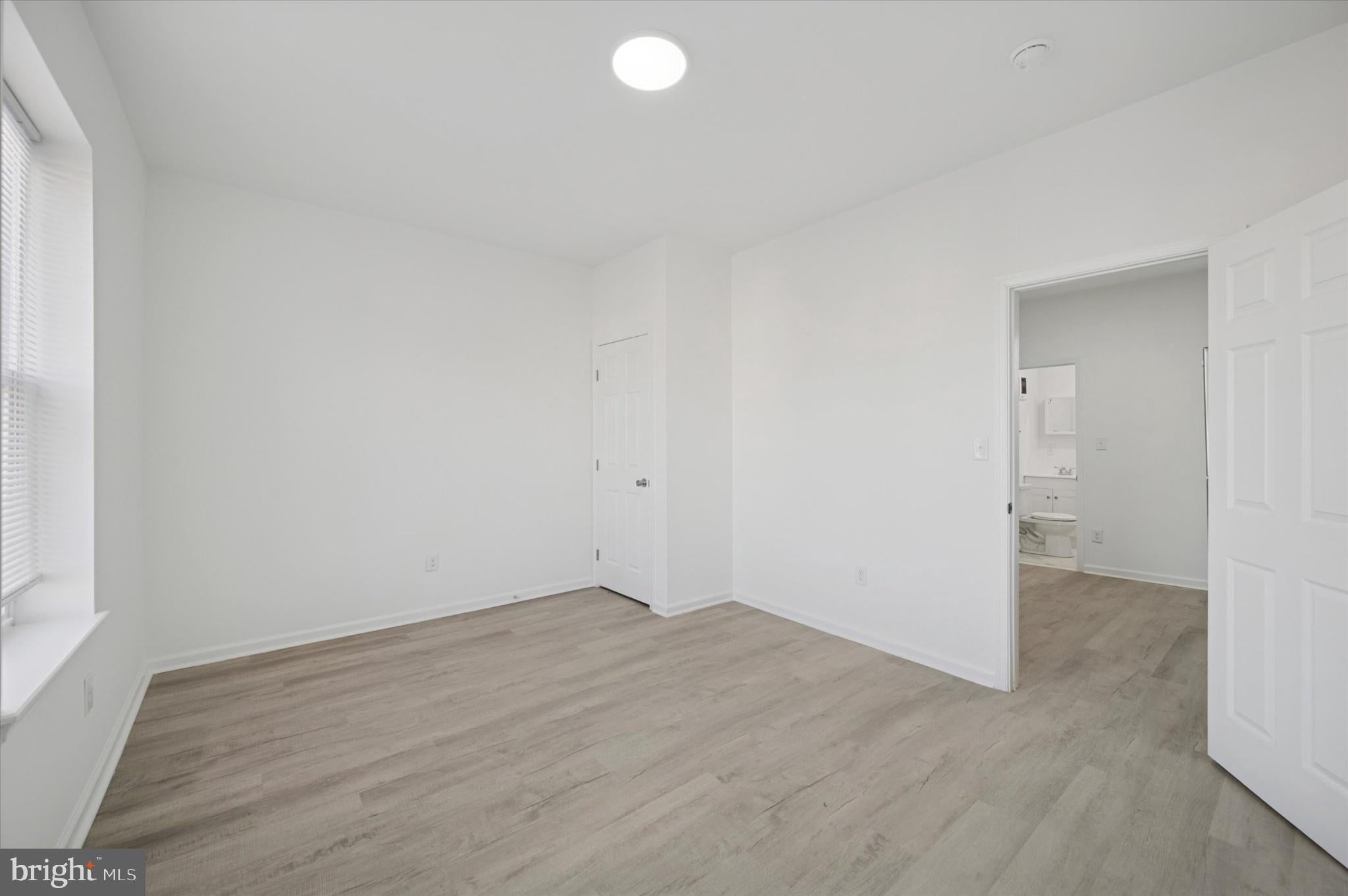 1418 W ERIE AVENUE 2