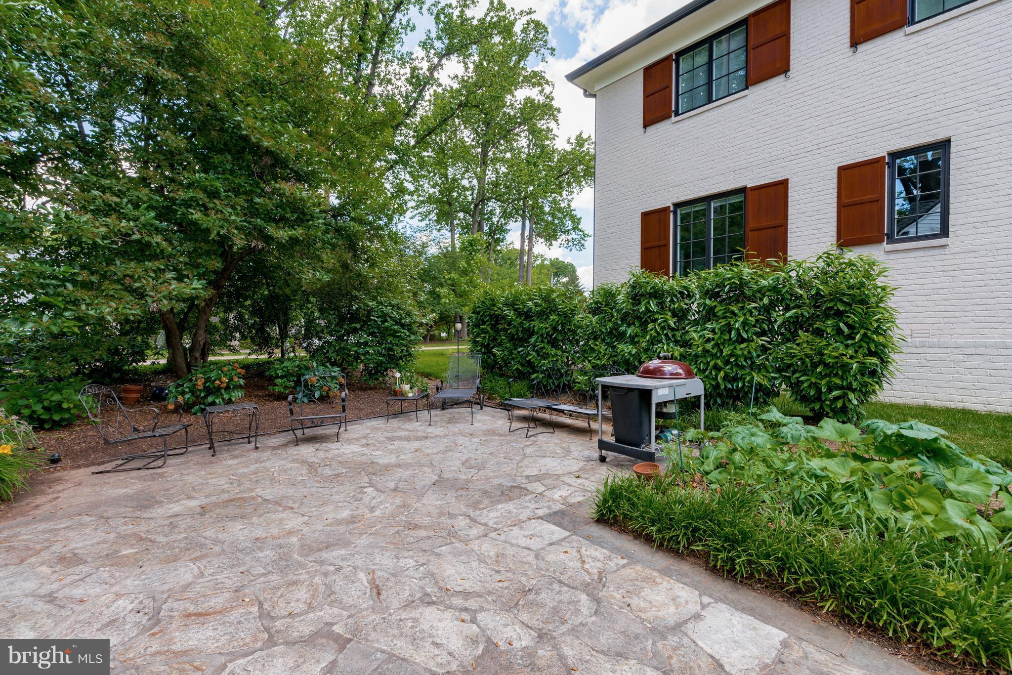 KEMPER GREEN - Residential