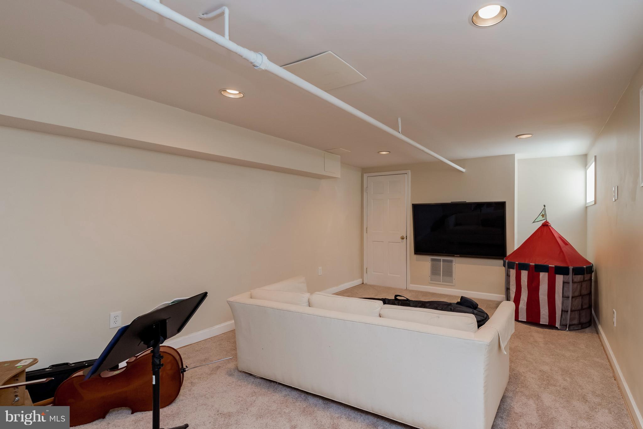 KEMPER GREEN - Residential