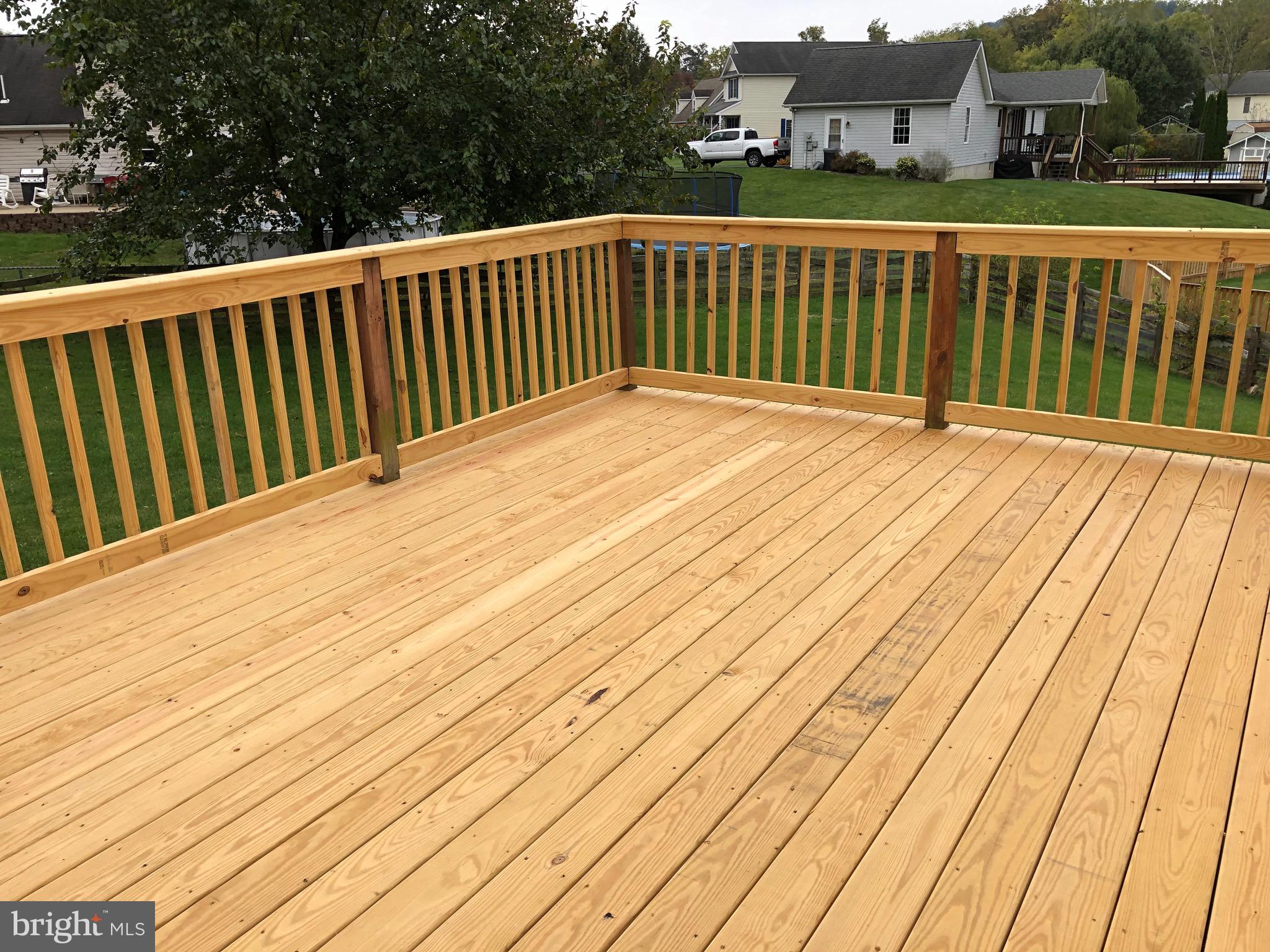 FORT HILL FARMS - Residential