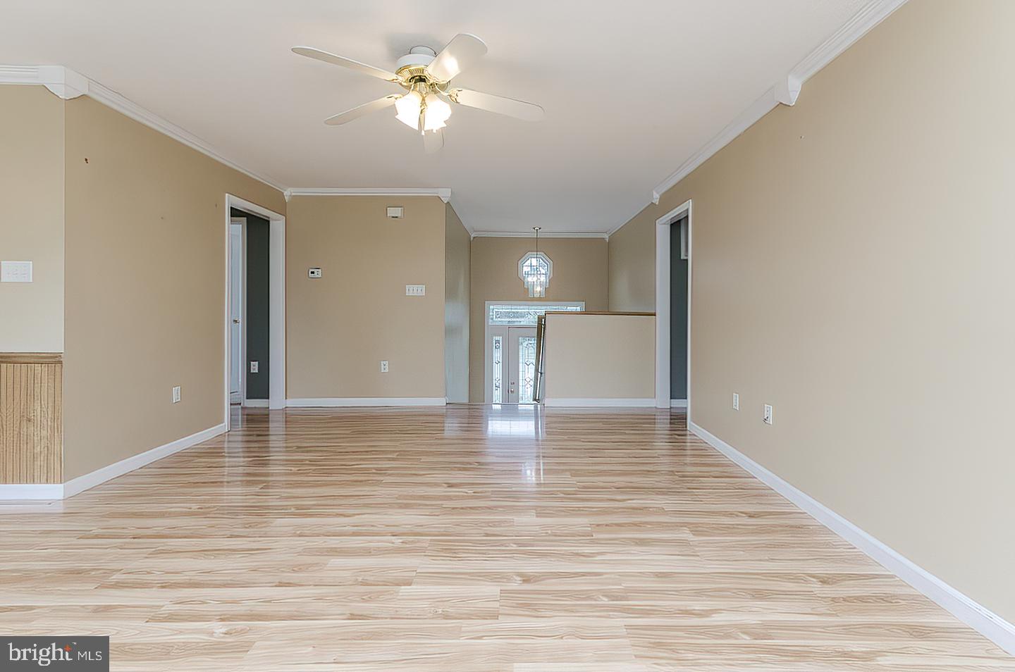 FORT HILL FARMS - Residential