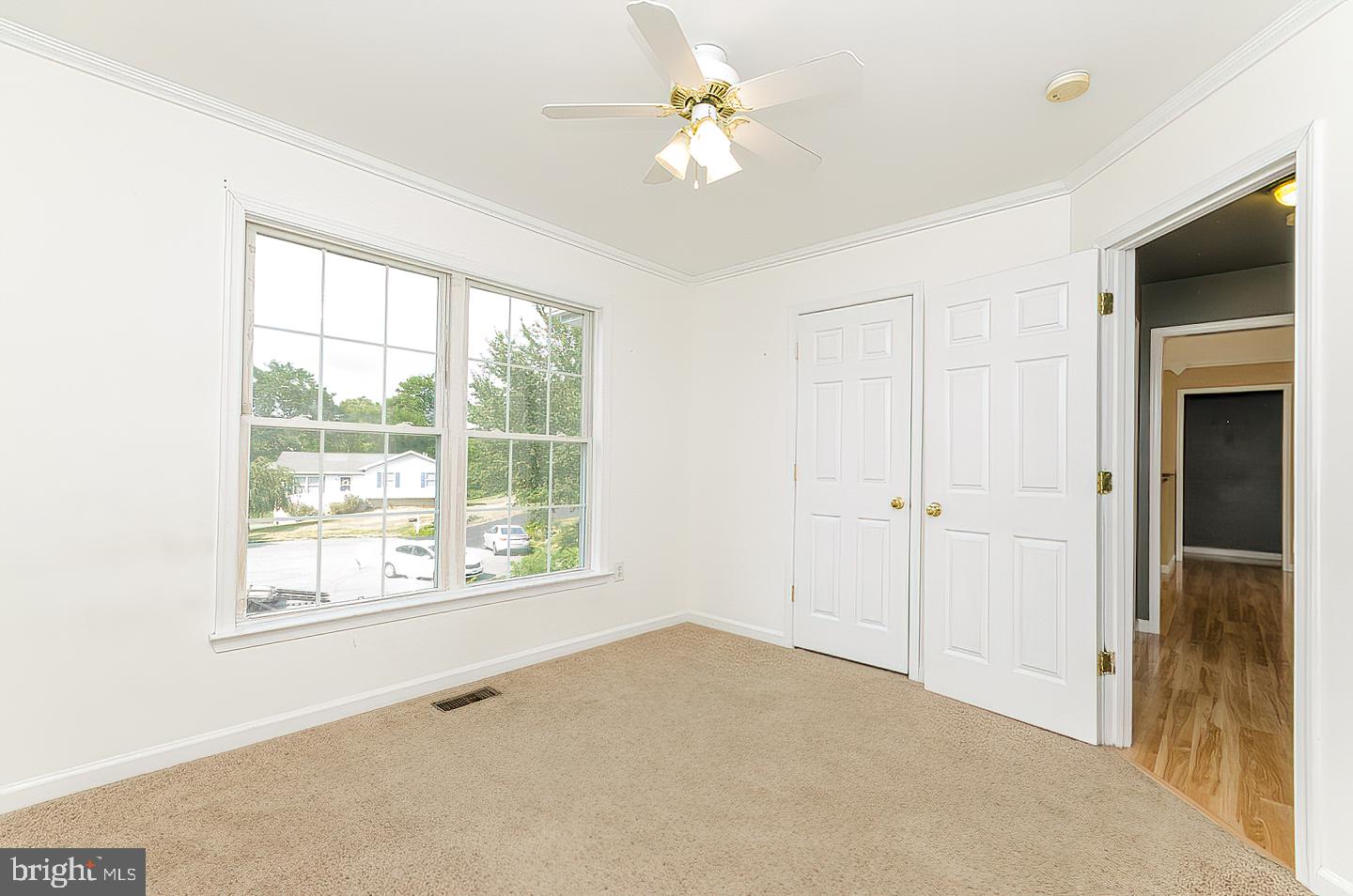 FORT HILL FARMS - Residential