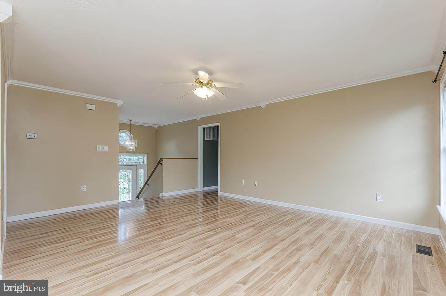 FORT HILL FARMS - Residential