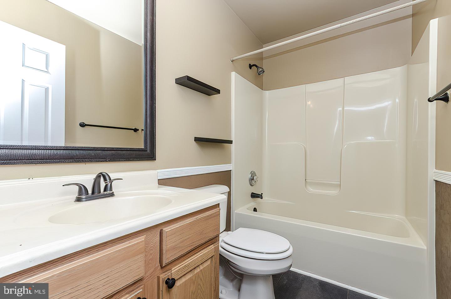 FORT HILL FARMS - Residential