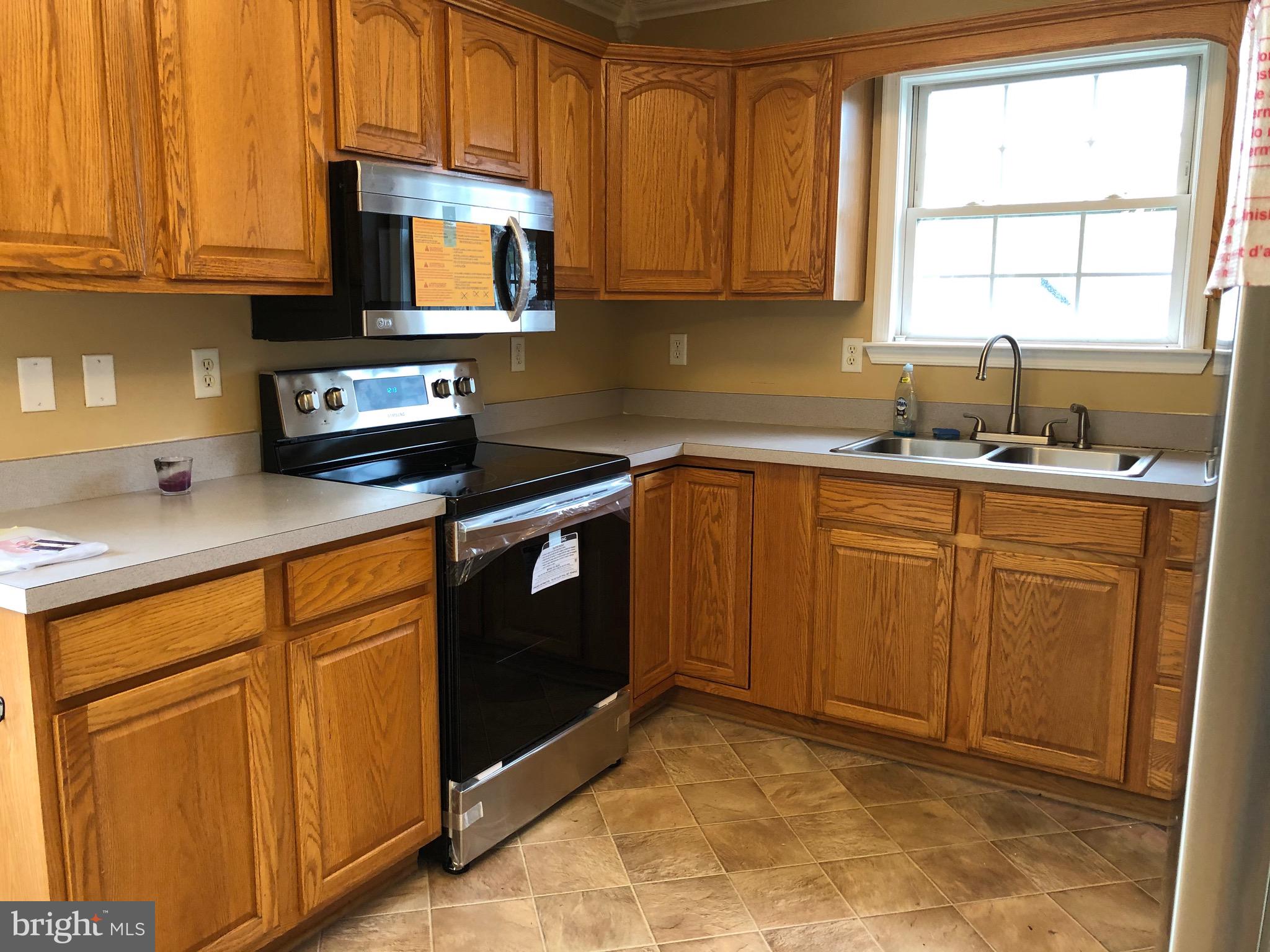 FORT HILL FARMS - Residential