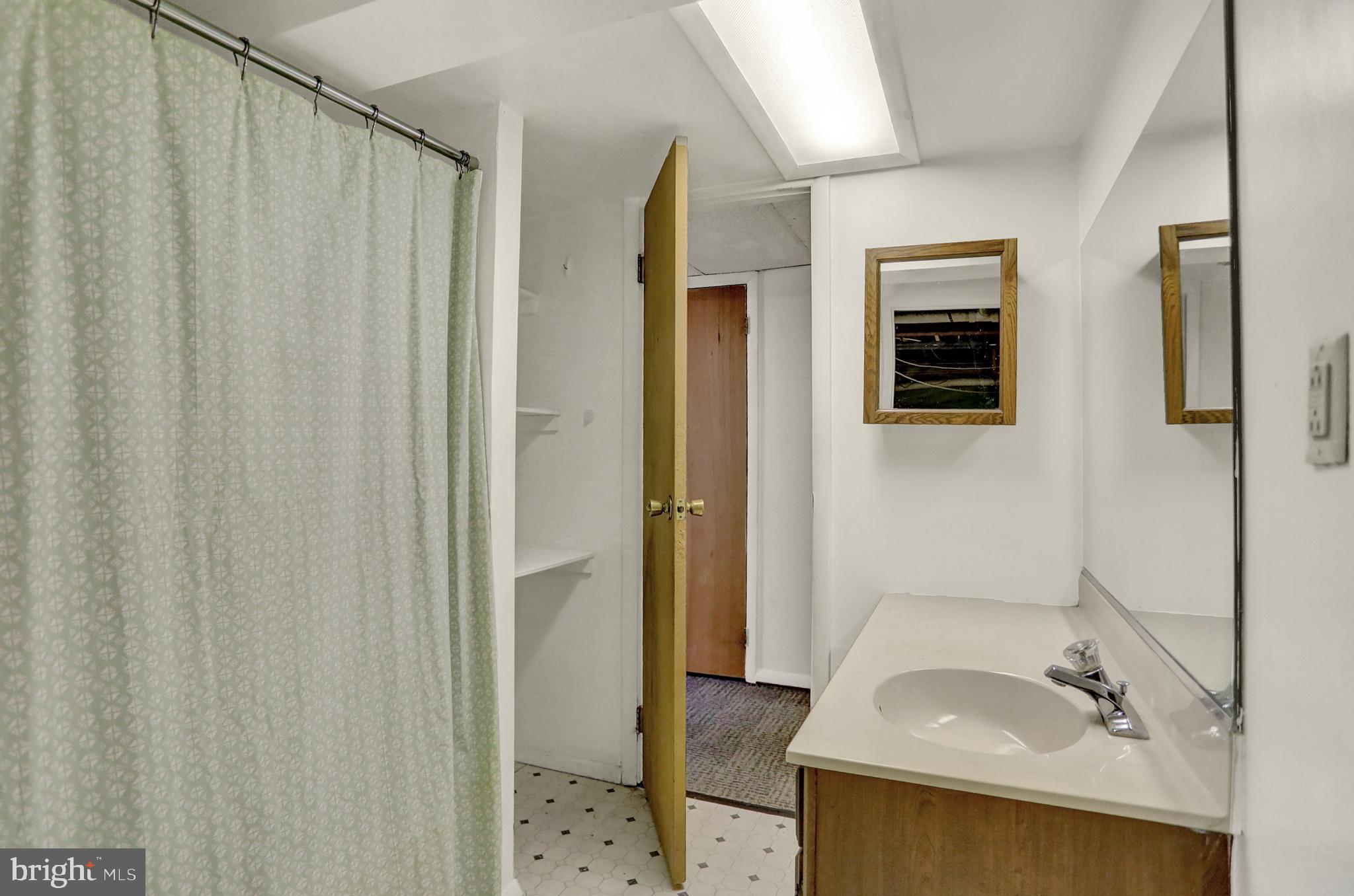 PINE VALLEY - Residential