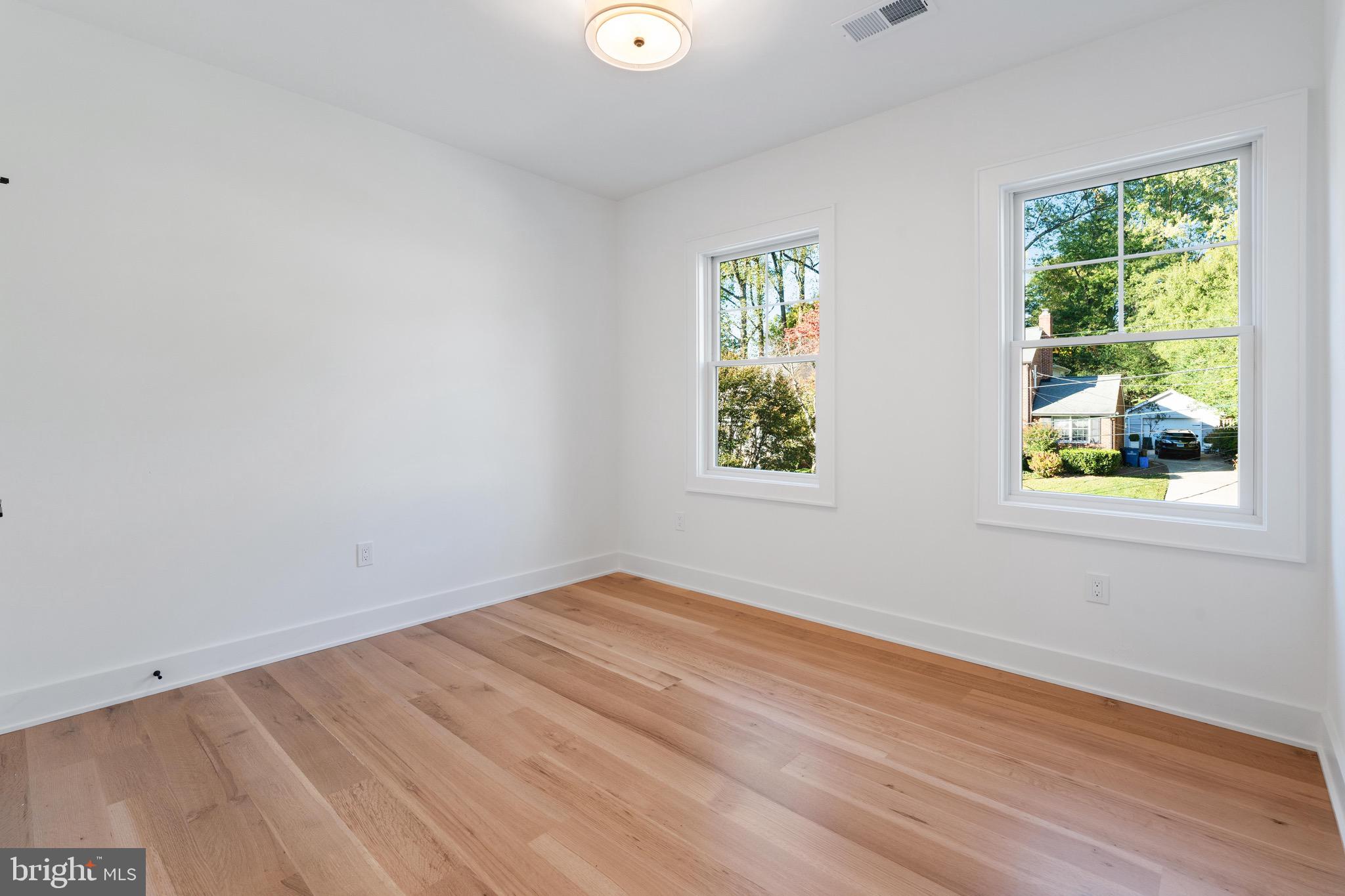 PARKWOOD - Residential