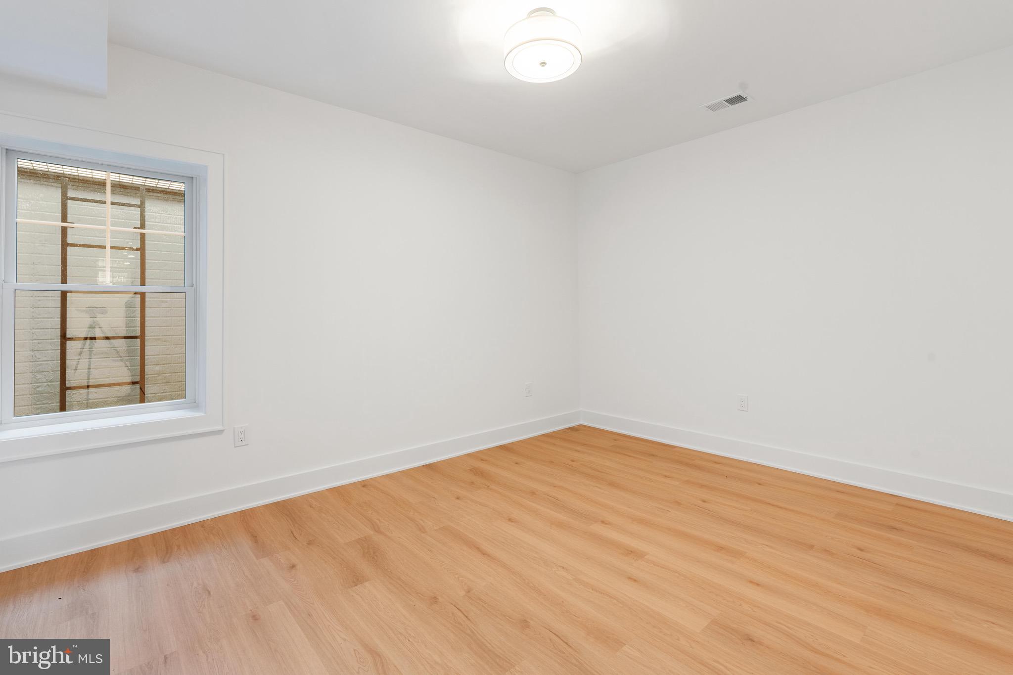 PARKWOOD - Residential