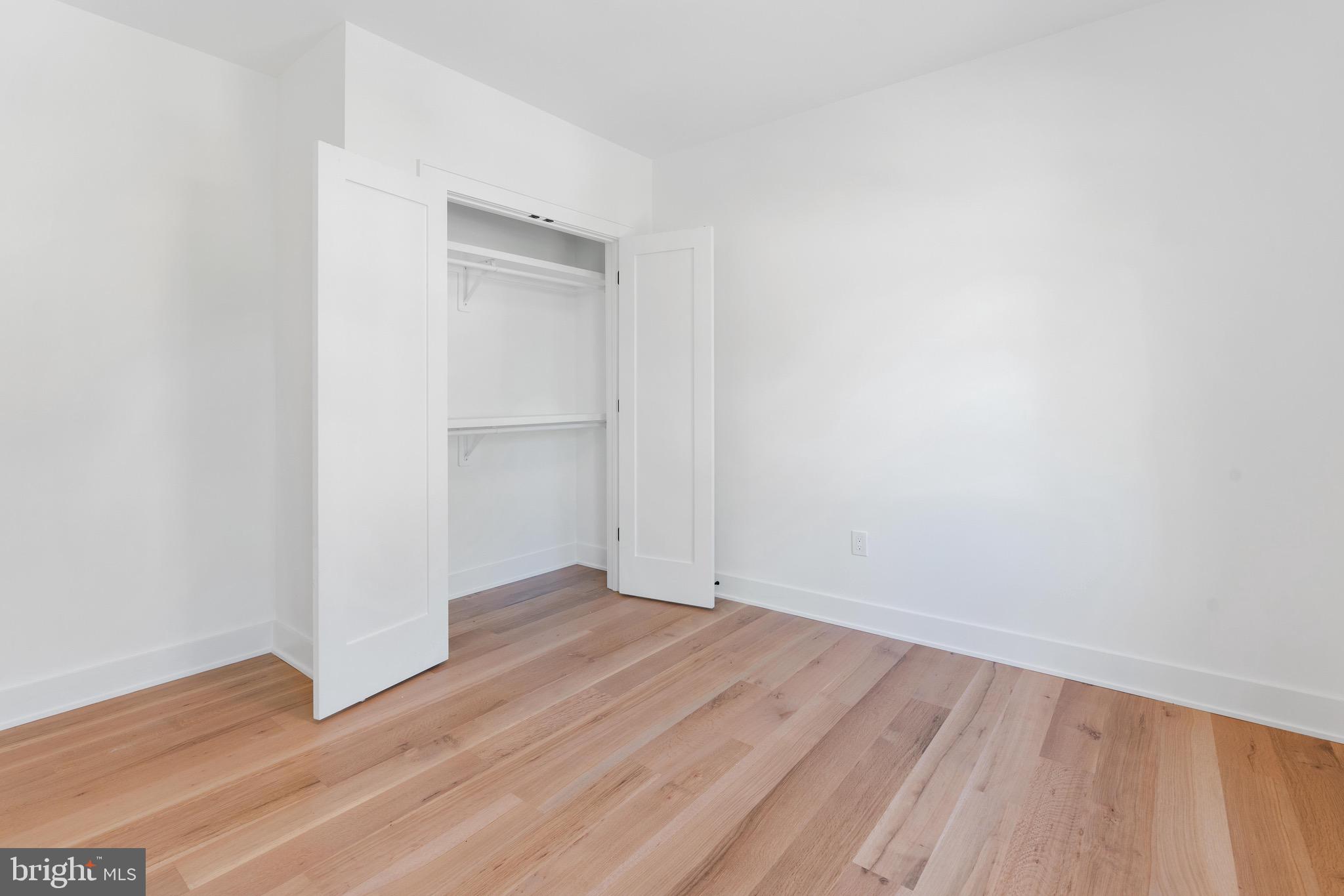 PARKWOOD - Residential