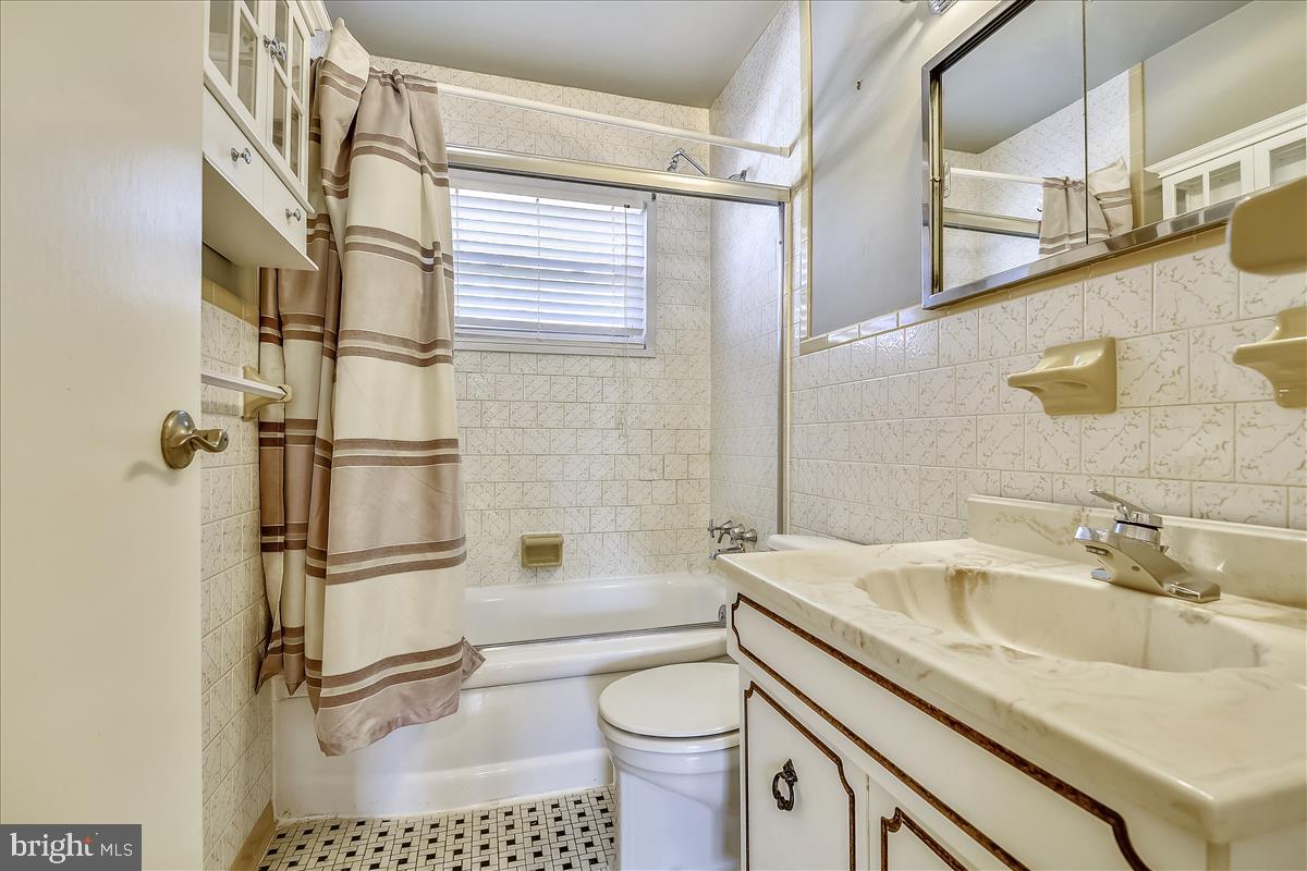 WESTVIEW PARK - Residential