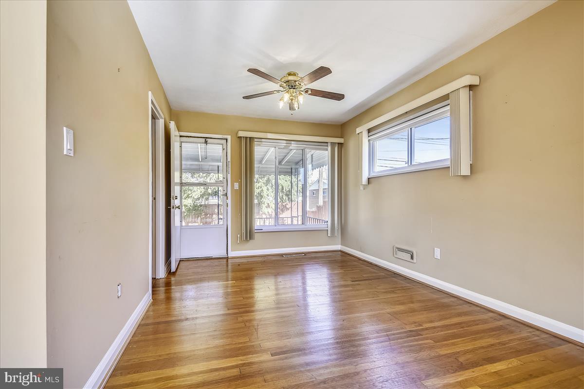 WESTVIEW PARK - Residential