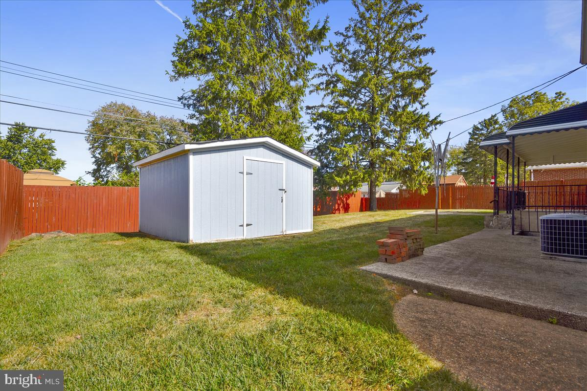 WESTVIEW PARK - Residential