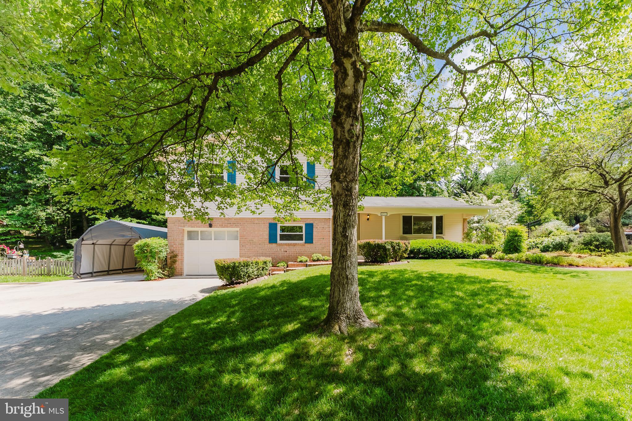 KINGS PARK WEST - Residential