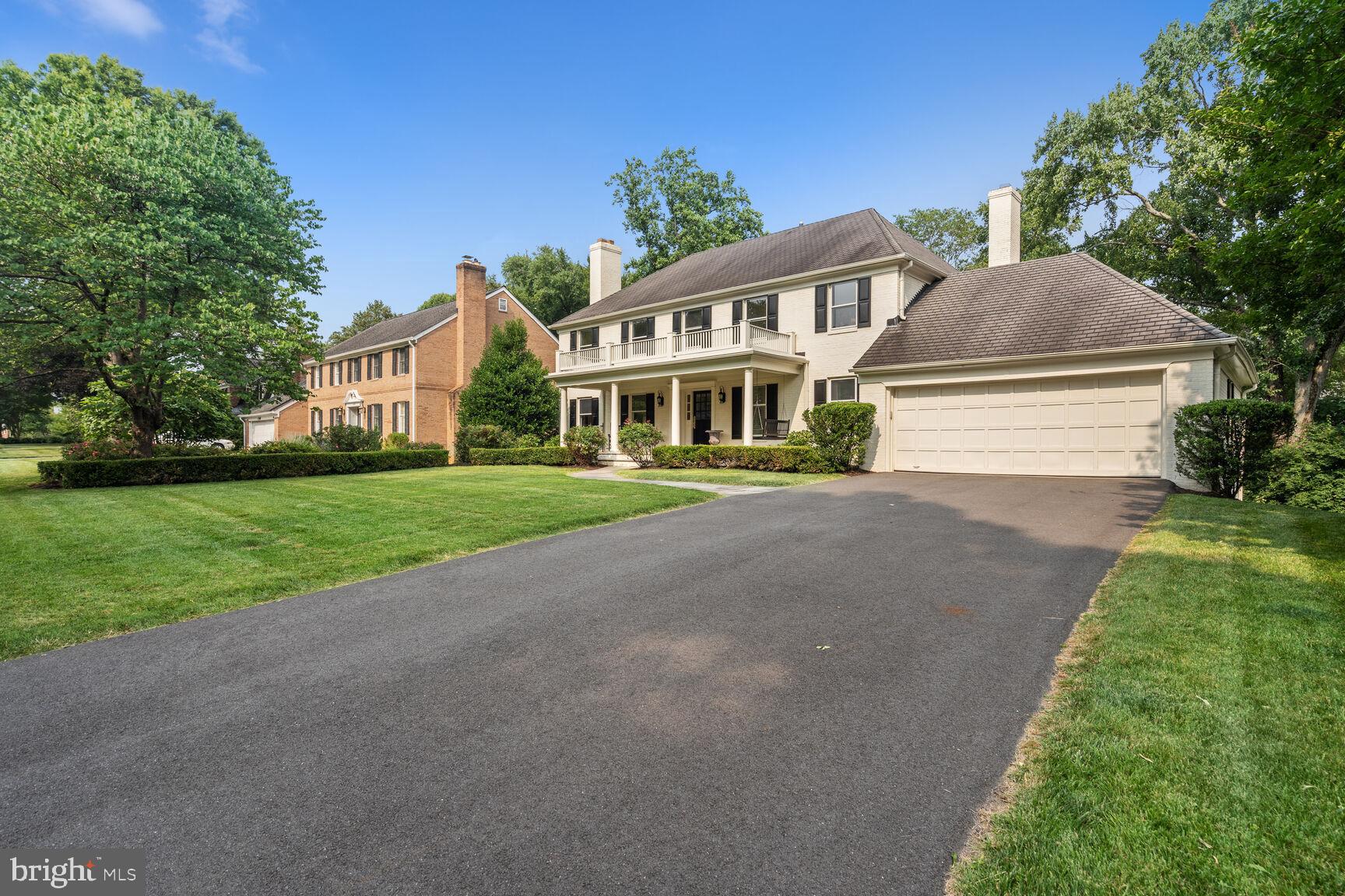 LYNWOOD - Residential