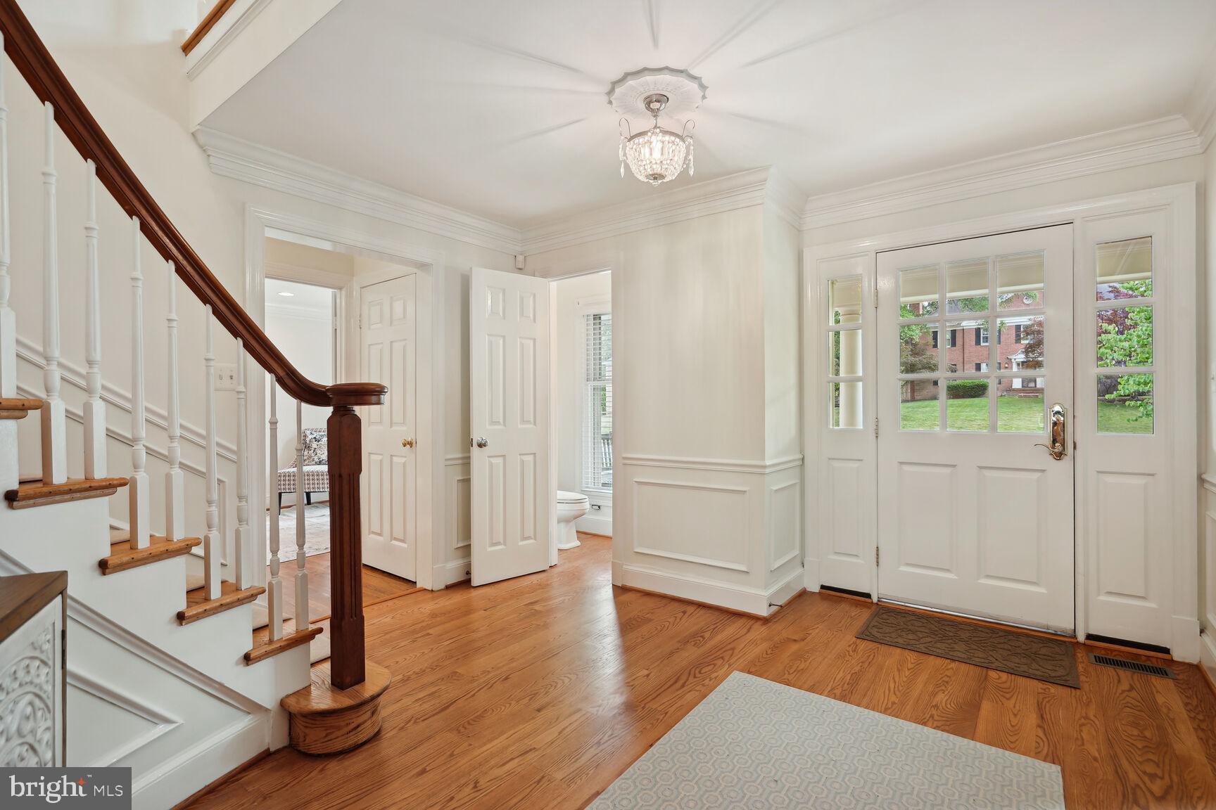 LYNWOOD - Residential