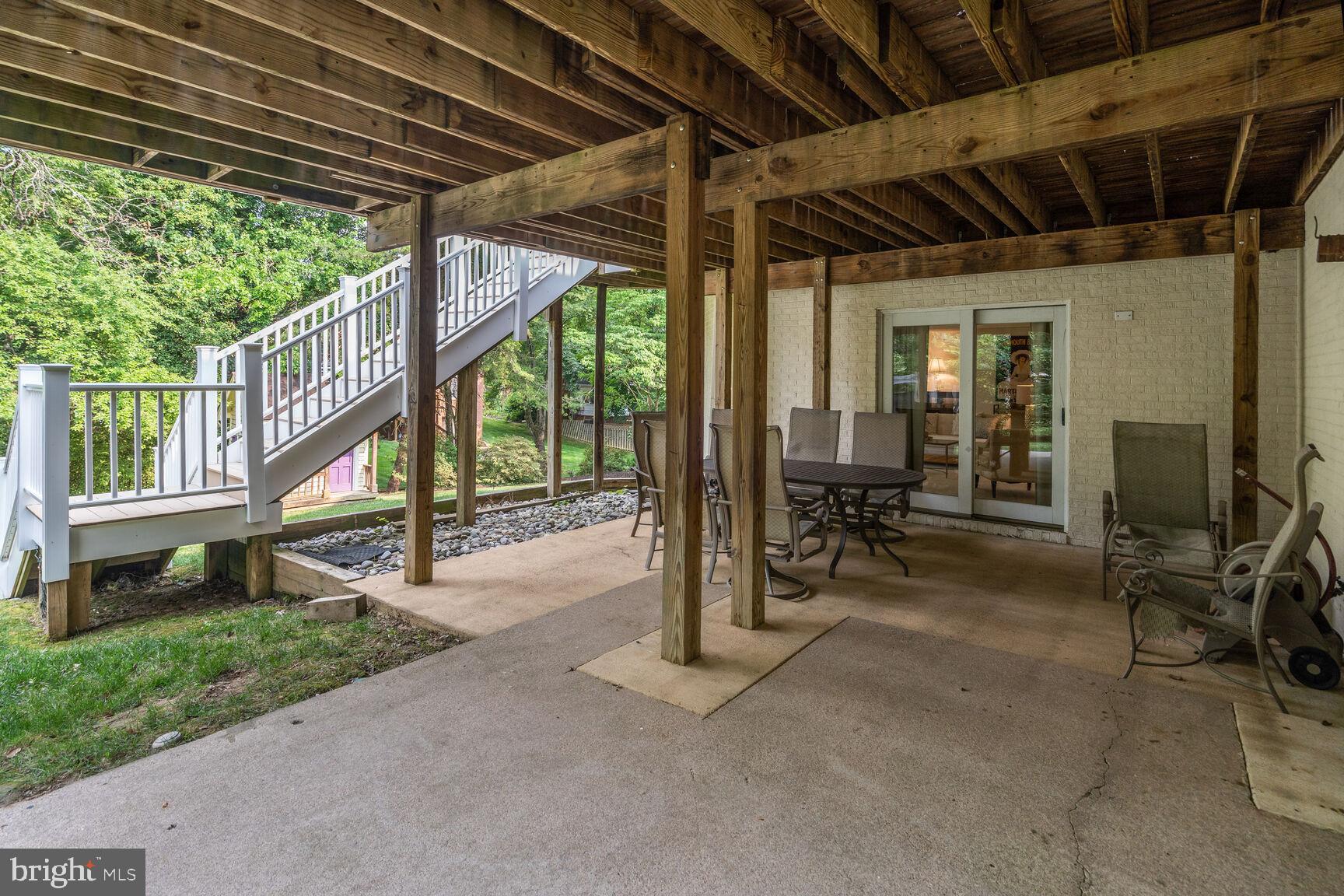 LYNWOOD - Residential