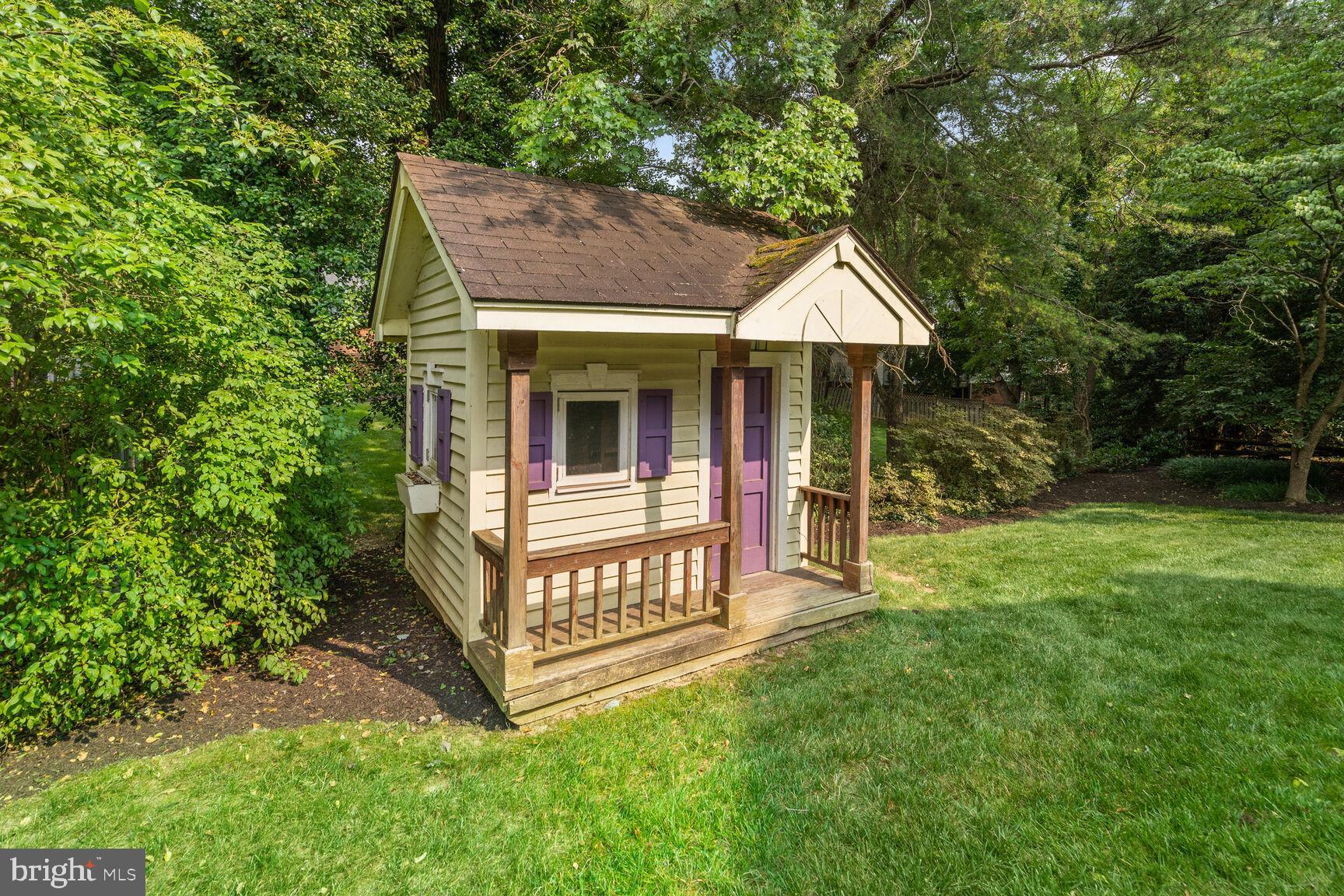 LYNWOOD - Residential