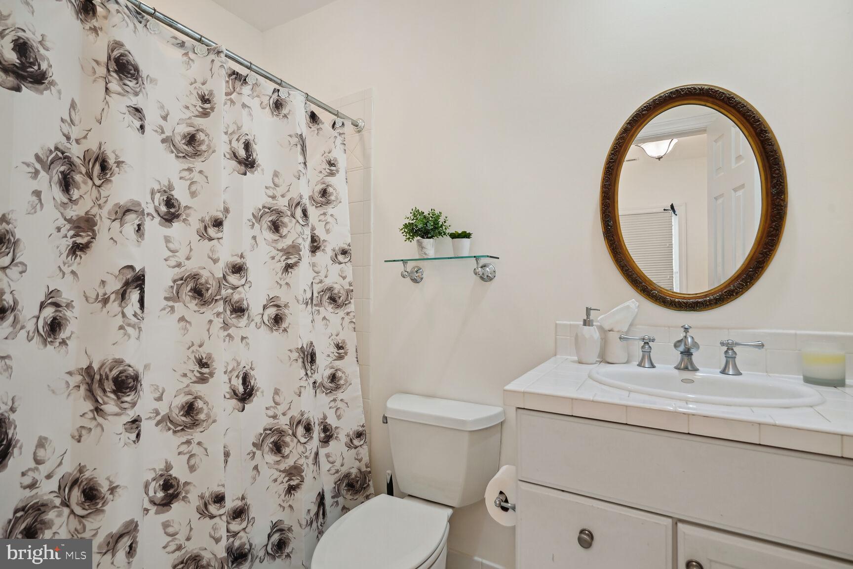 LYNWOOD - Residential