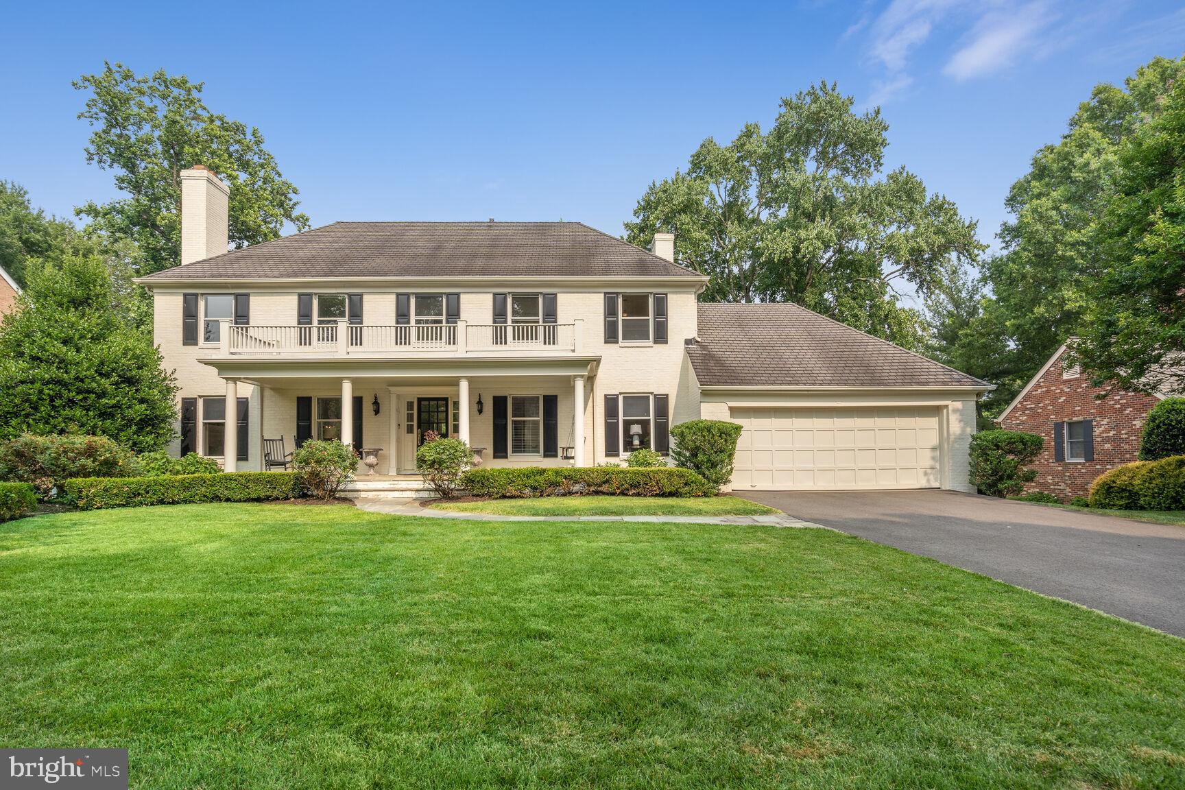 LYNWOOD - Residential