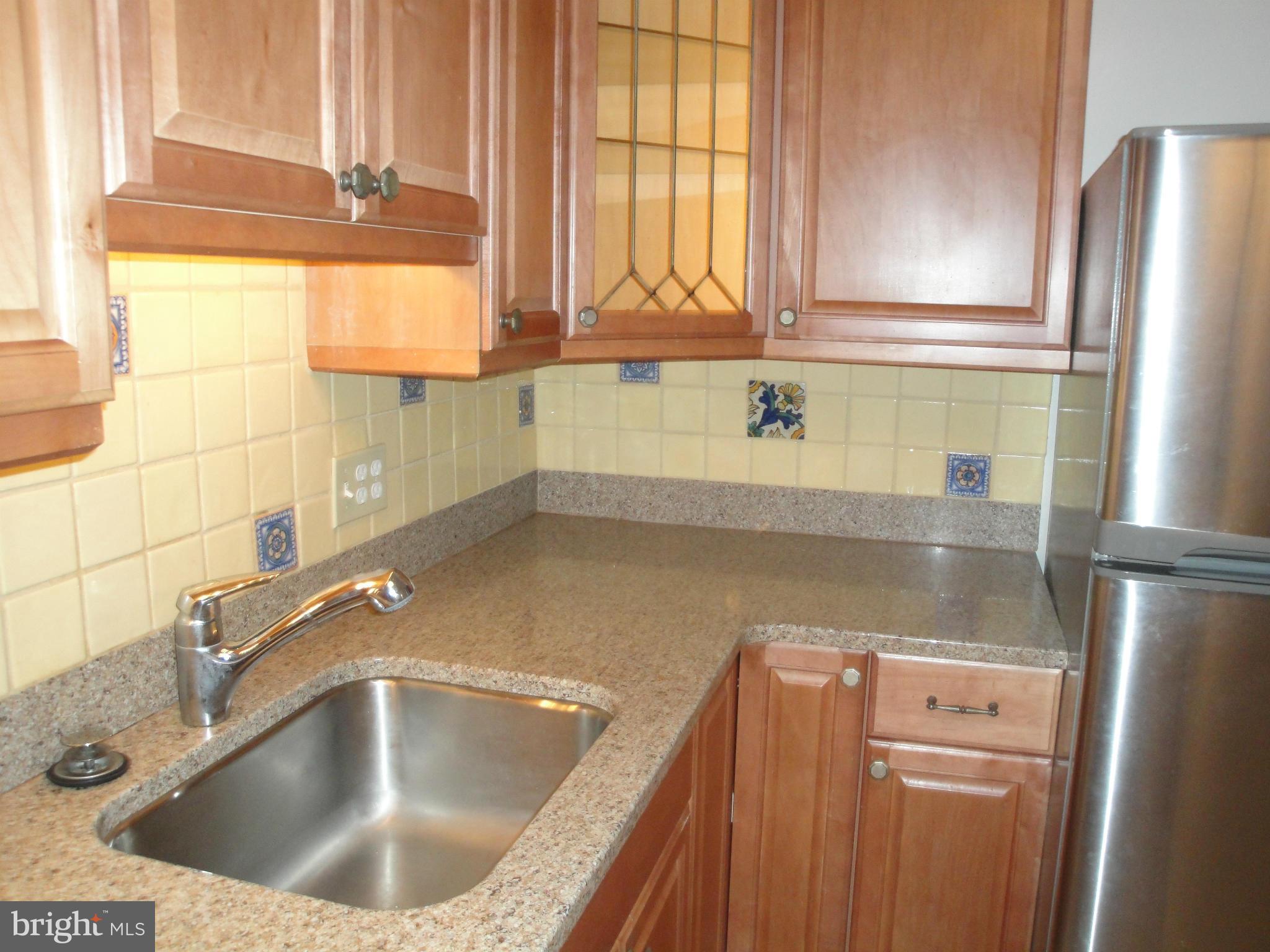 ROTONDA - Residential Lease